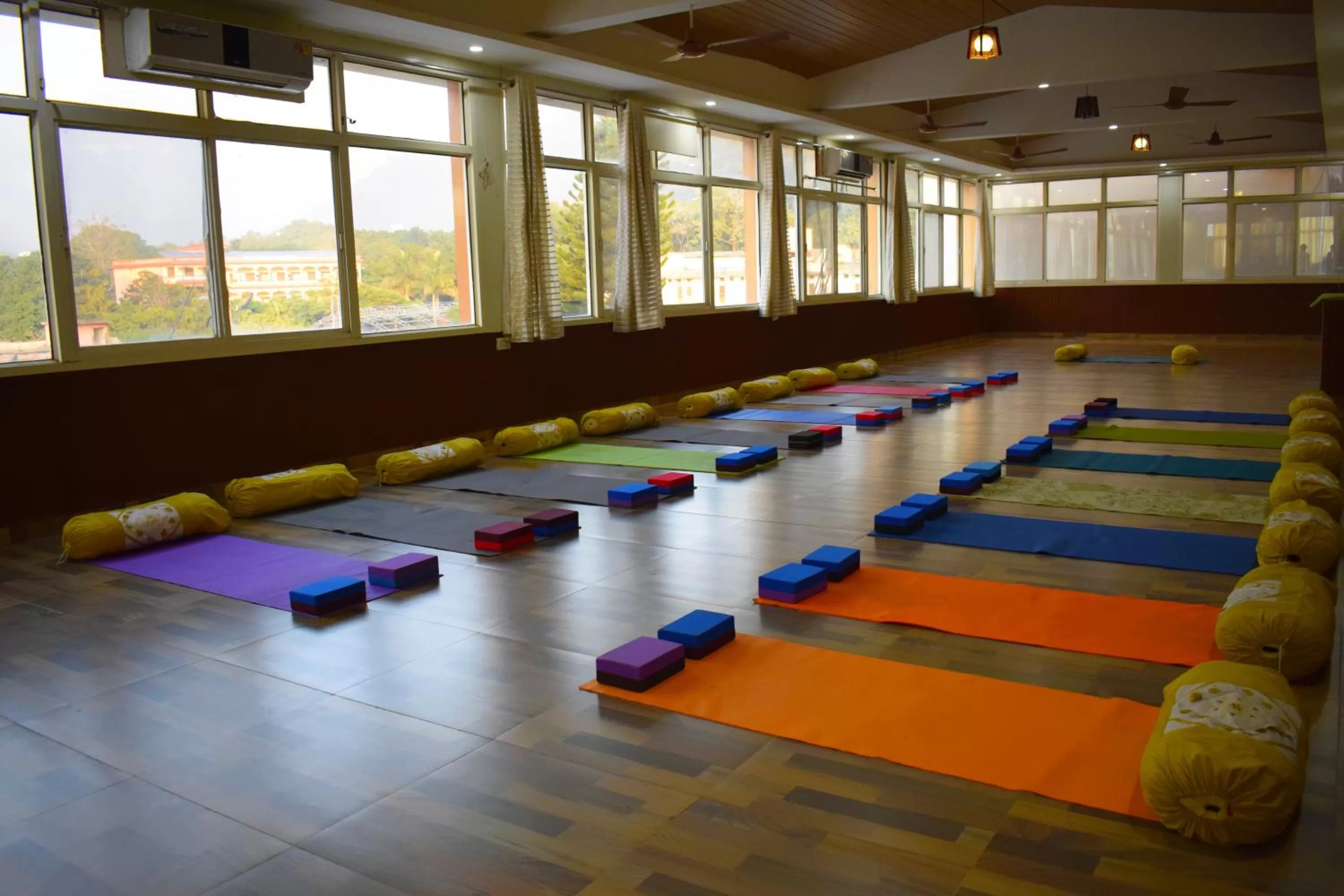 Fitness centre/facilities in Green View by Green Tree Hotels