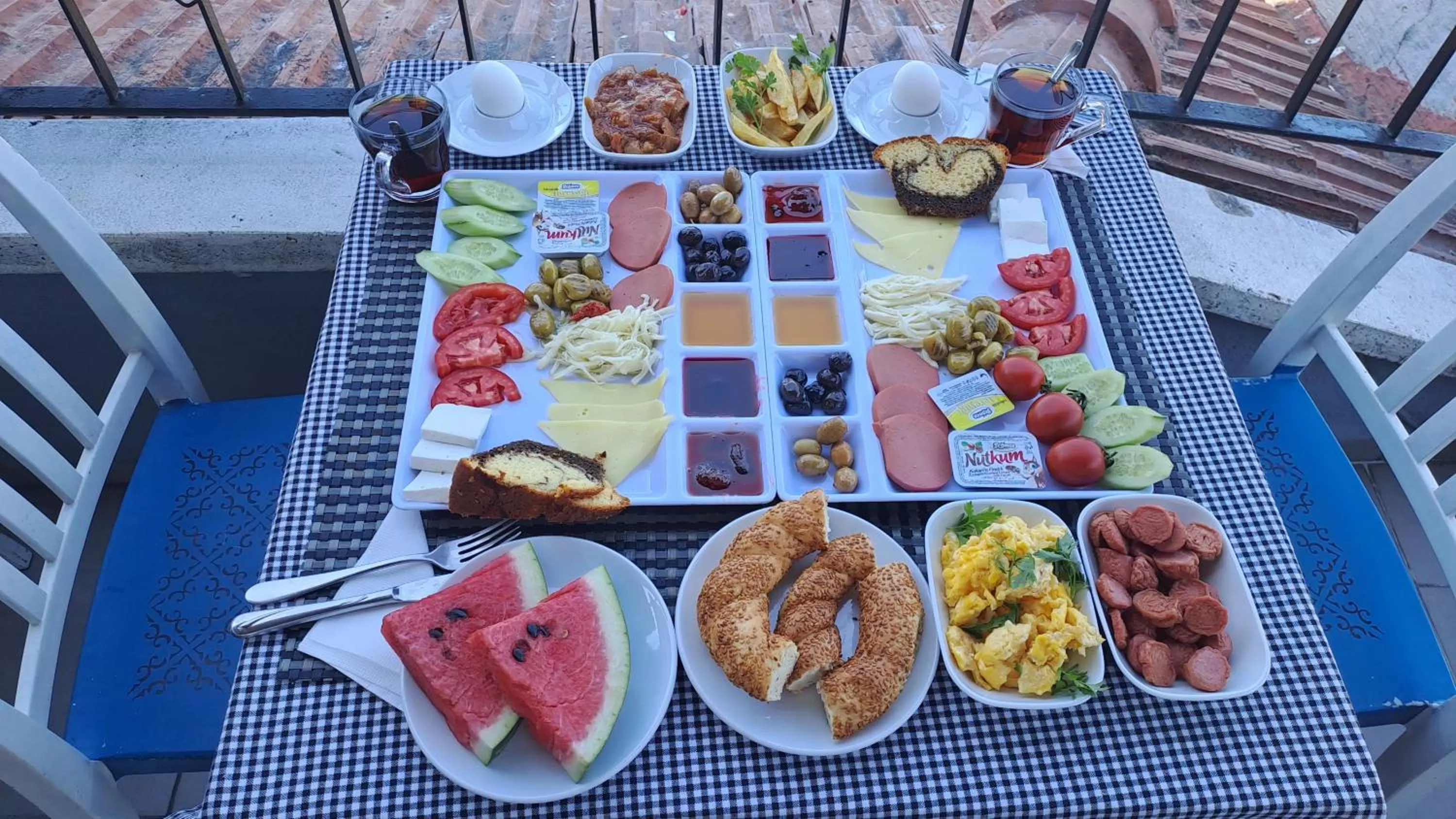 Restaurant/places to eat in Taksim Terrace Hotel