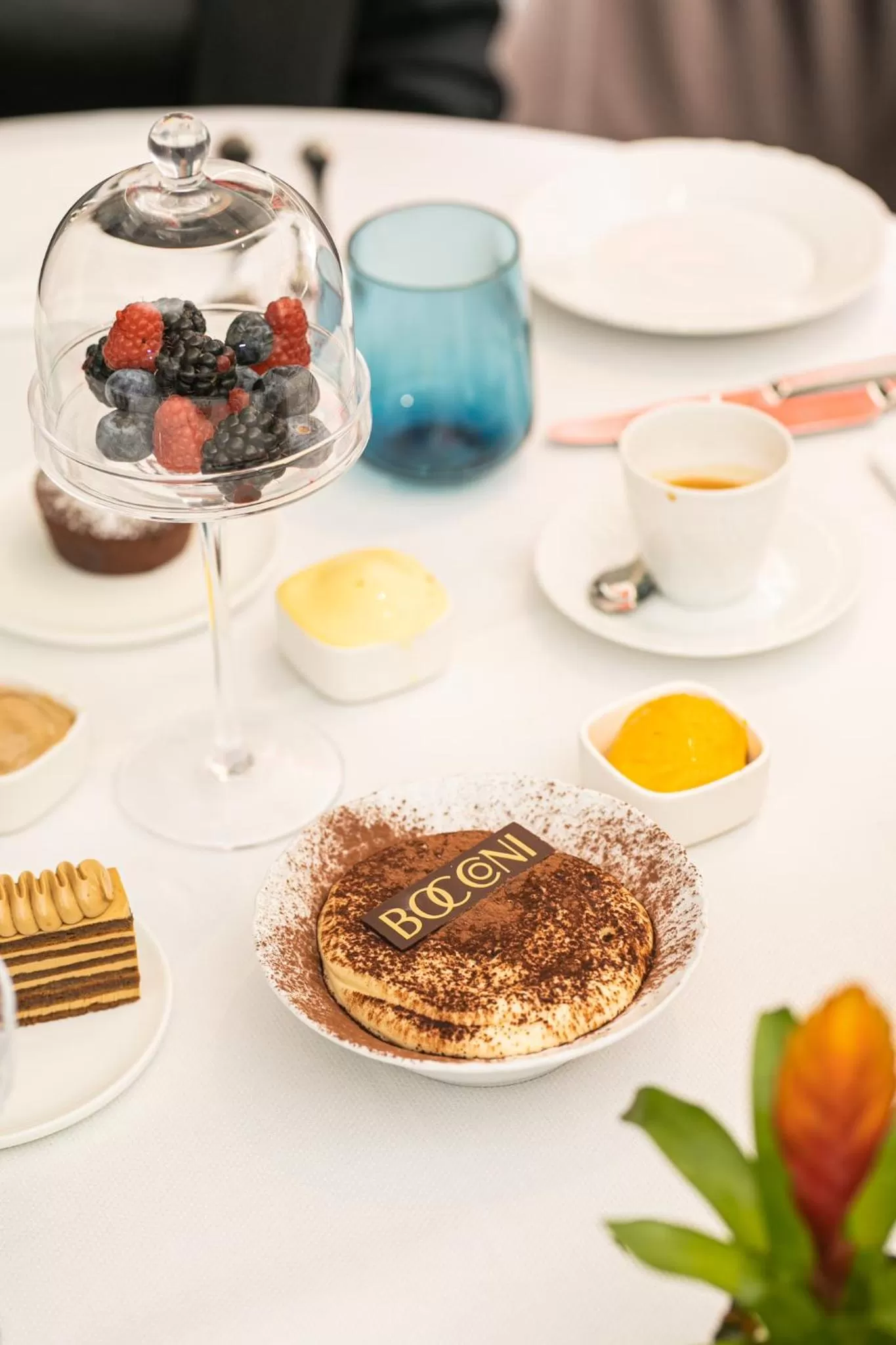 Food in Rocco Forte Hotel Amigo