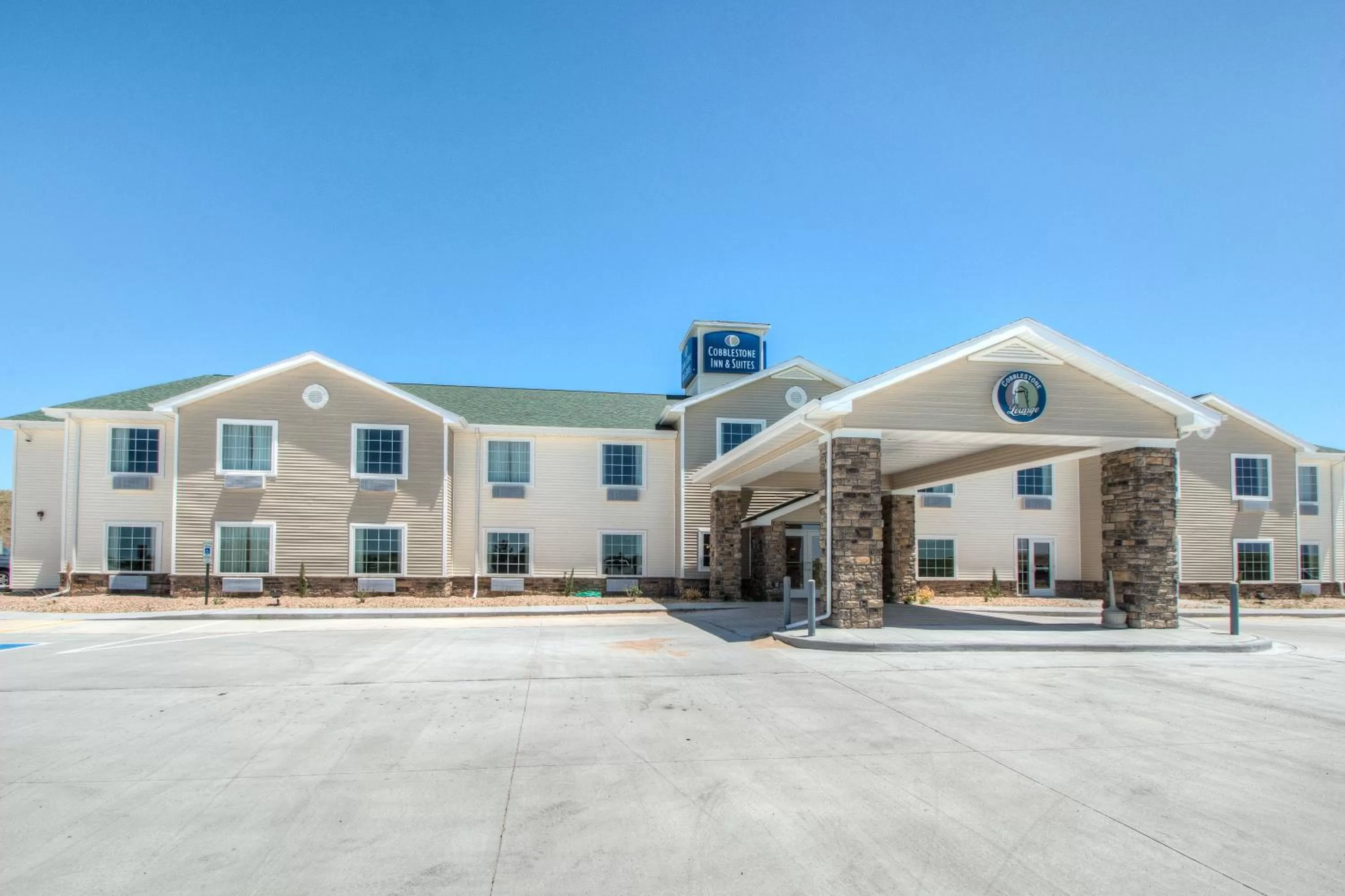 Property building in Cobblestone Inn & Suites - Wray