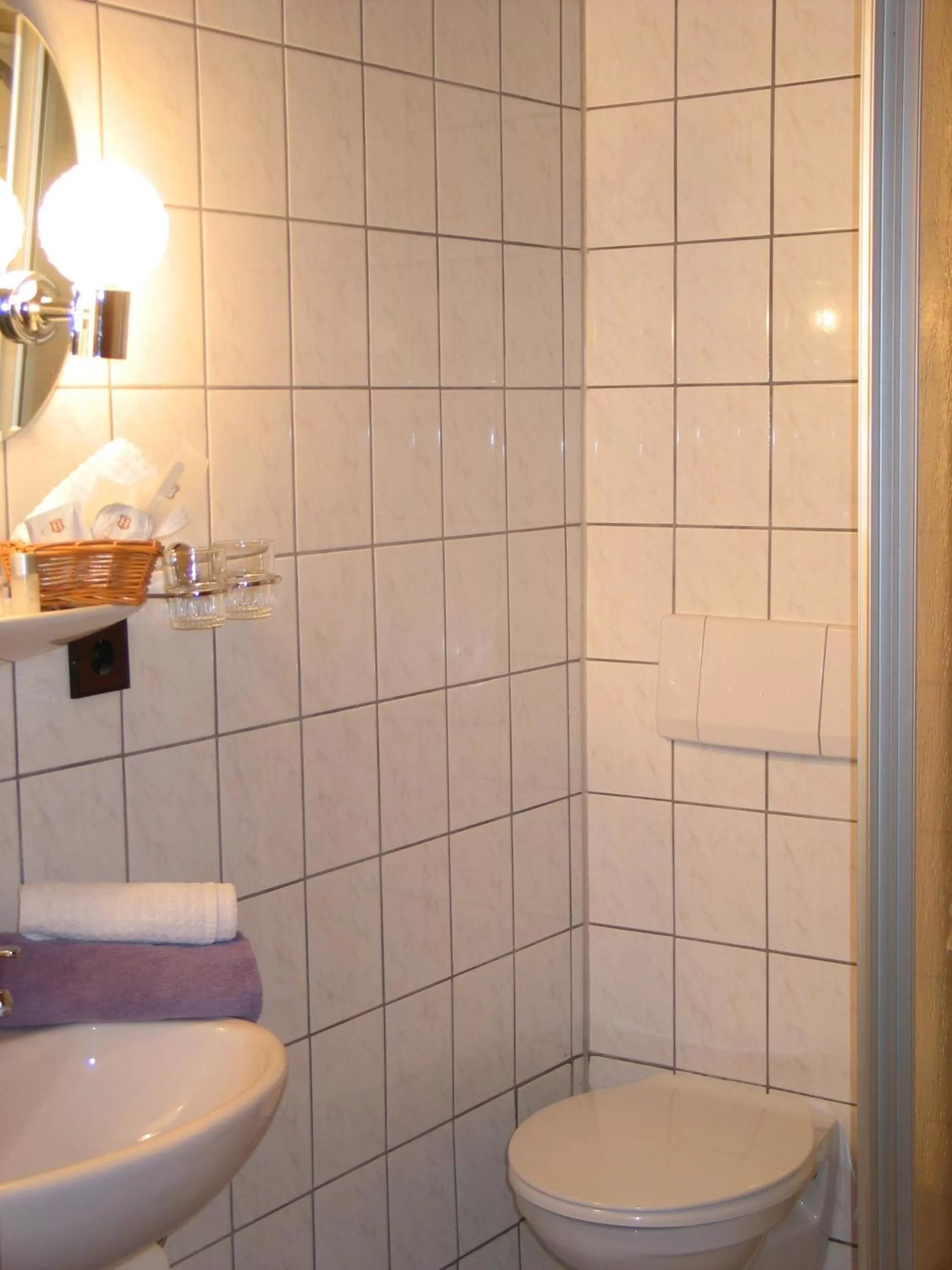 Bathroom in Restaurant Landgasthof Zum Wiesengrund