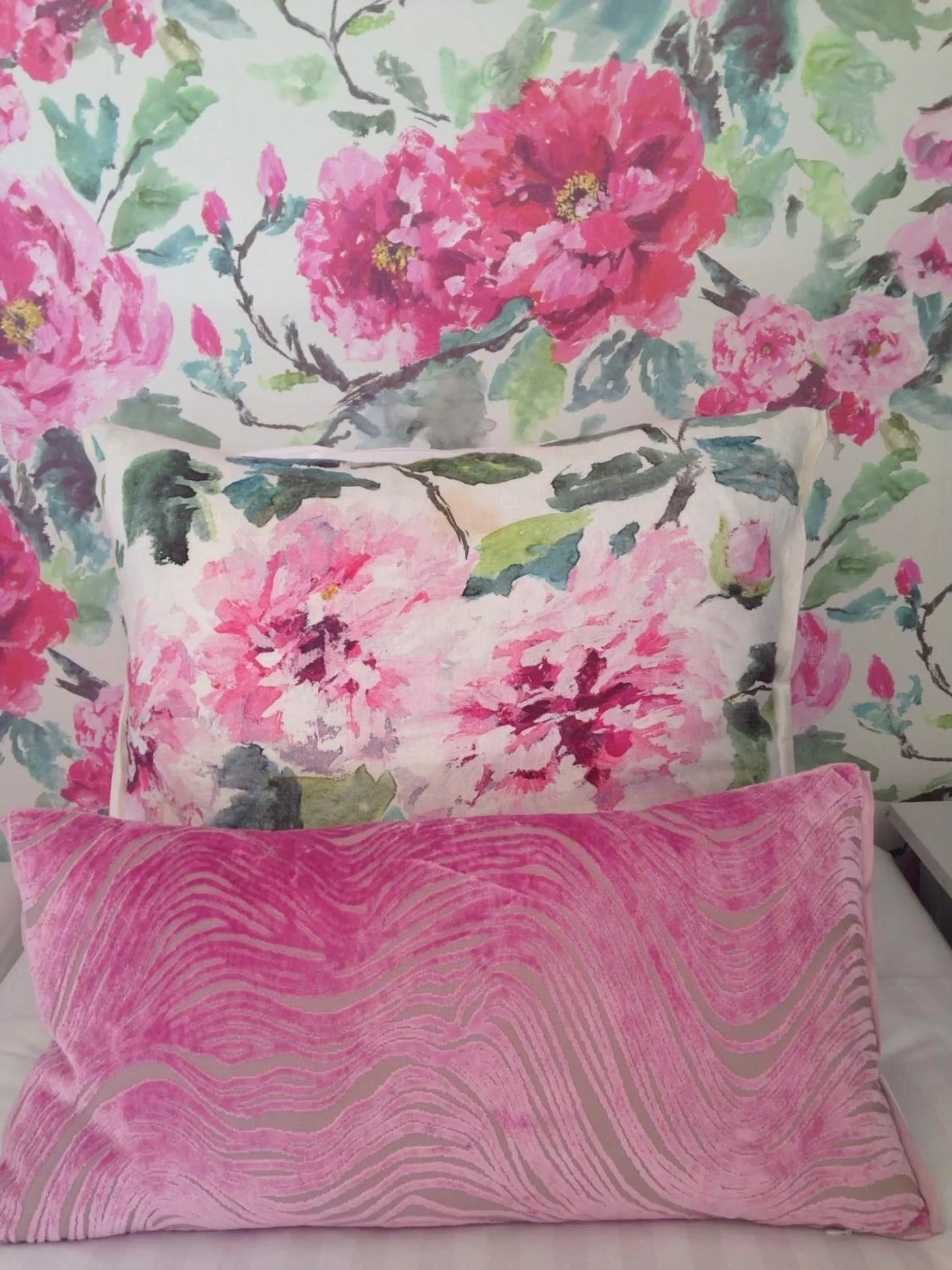 Decorative detail in The Riverside Logies & Restaurant