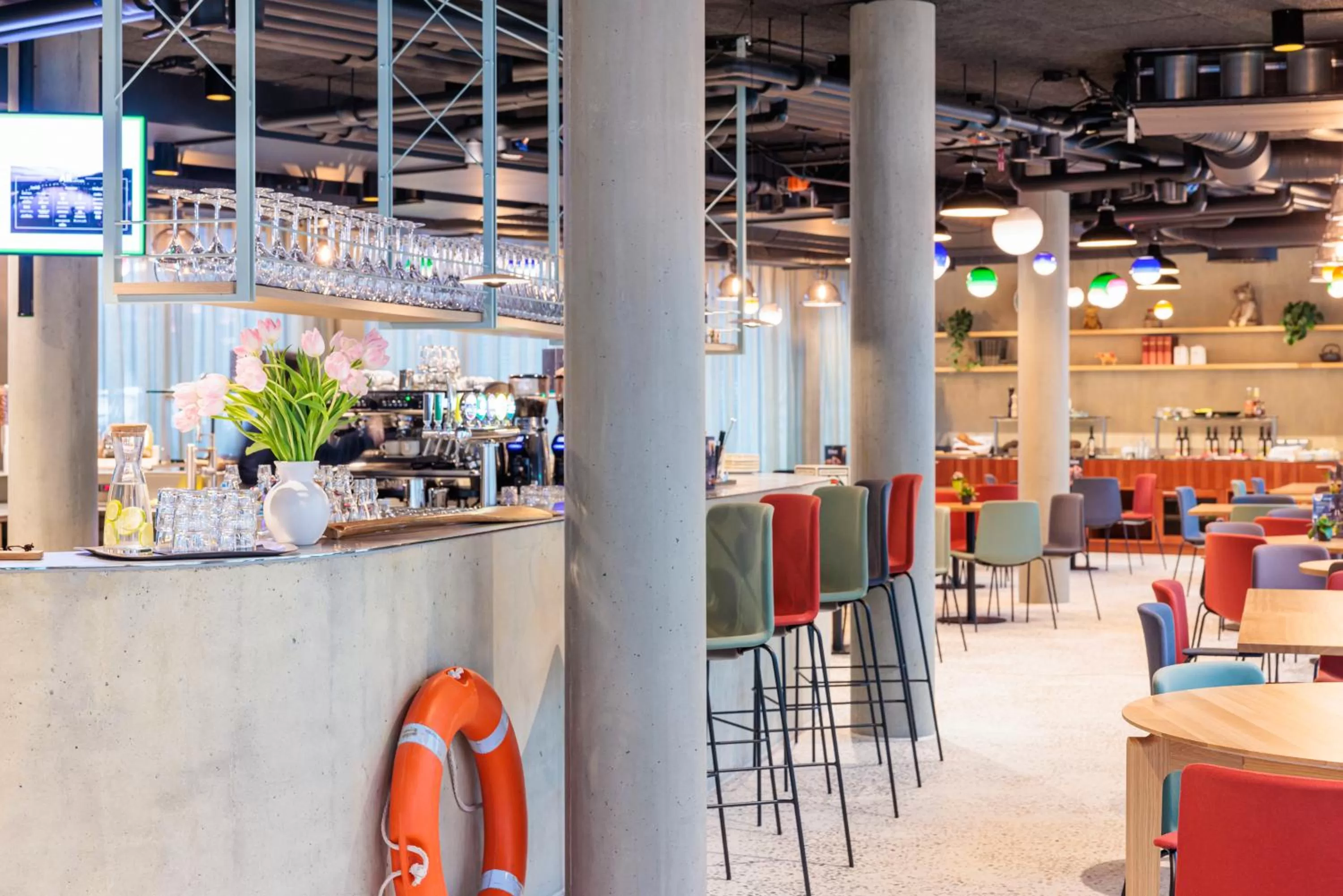 Breakfast in ibis Styles Bern City