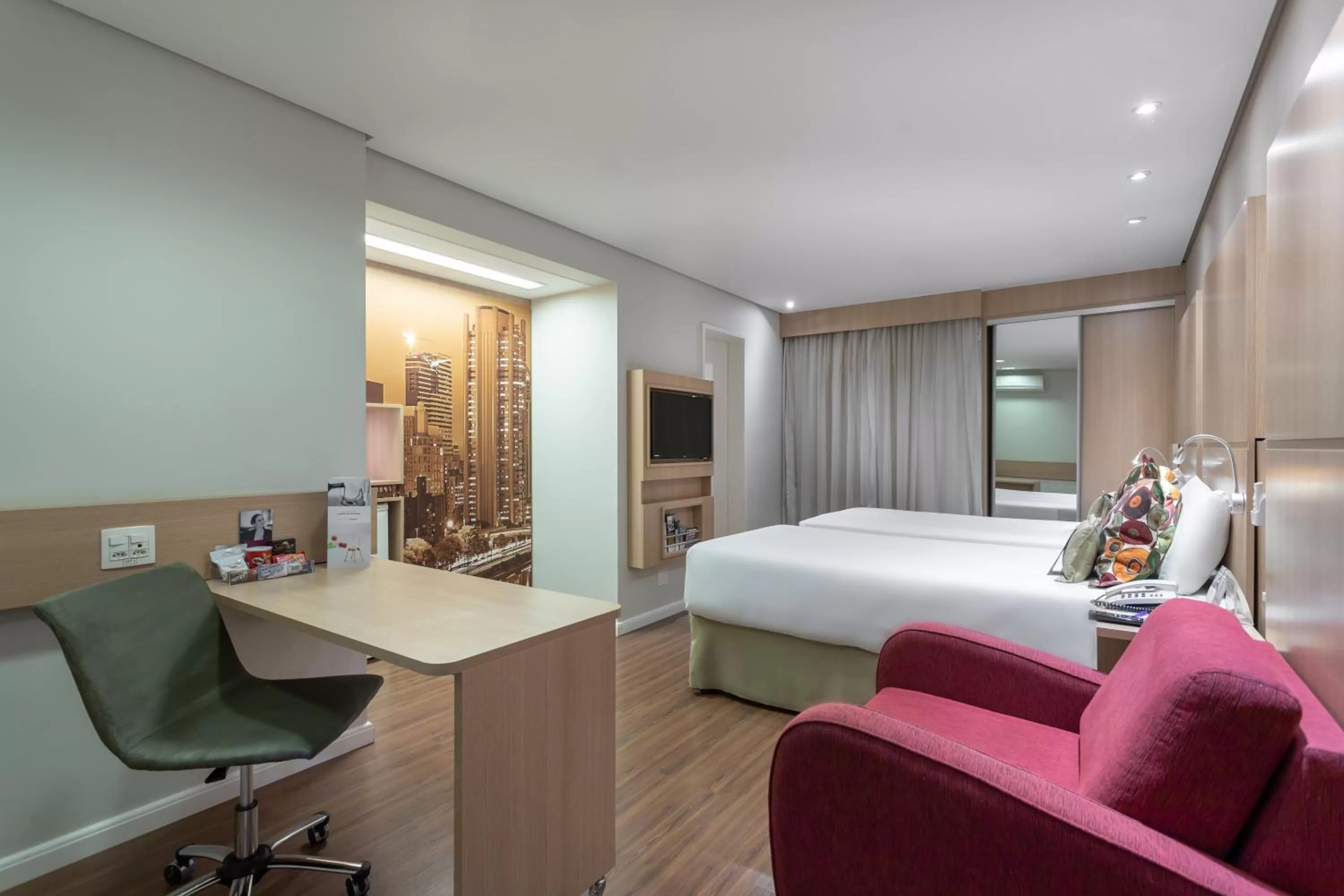 Bed in Mercure São Paulo Nações Unidas