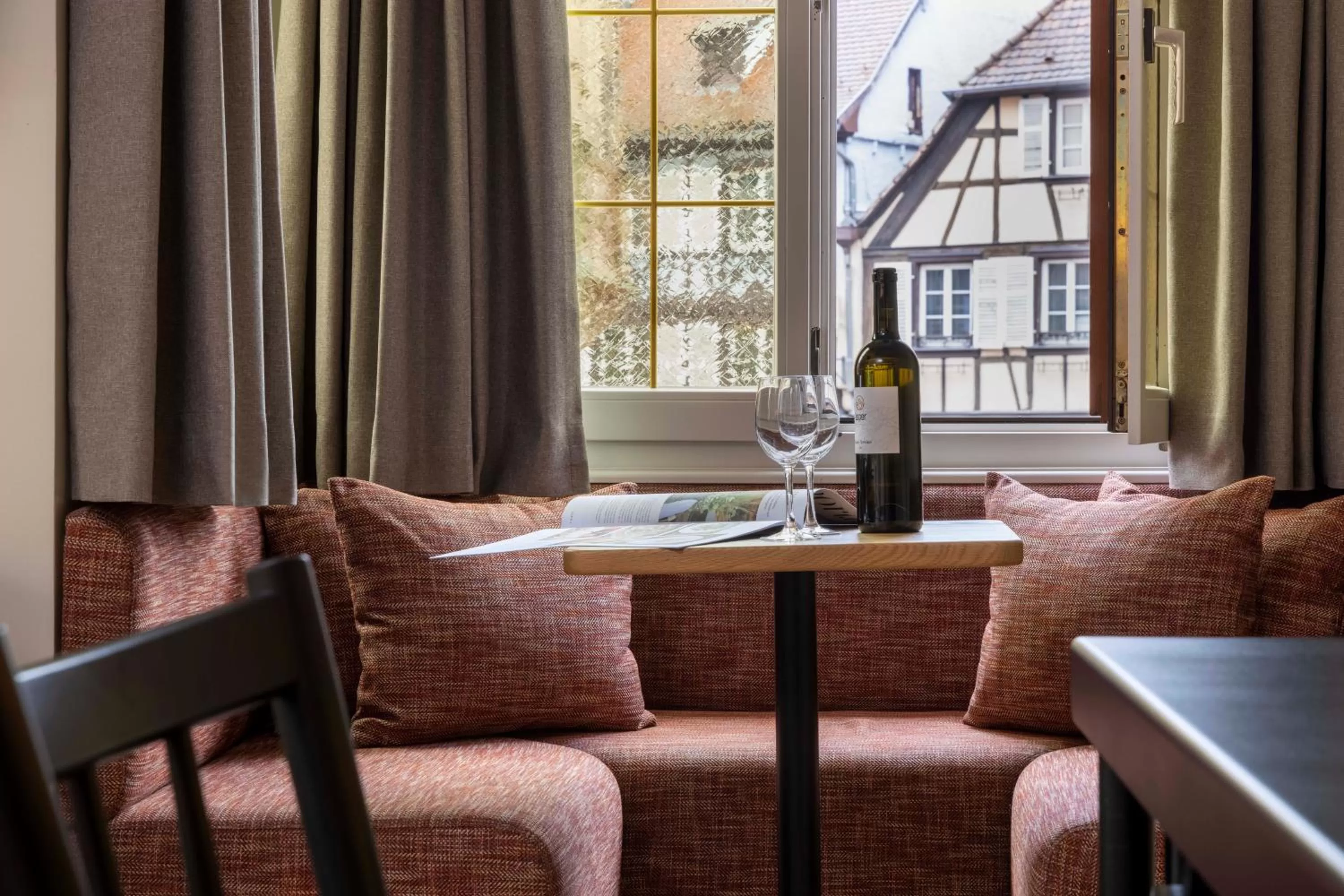 Seating area in Hotel La Diligence