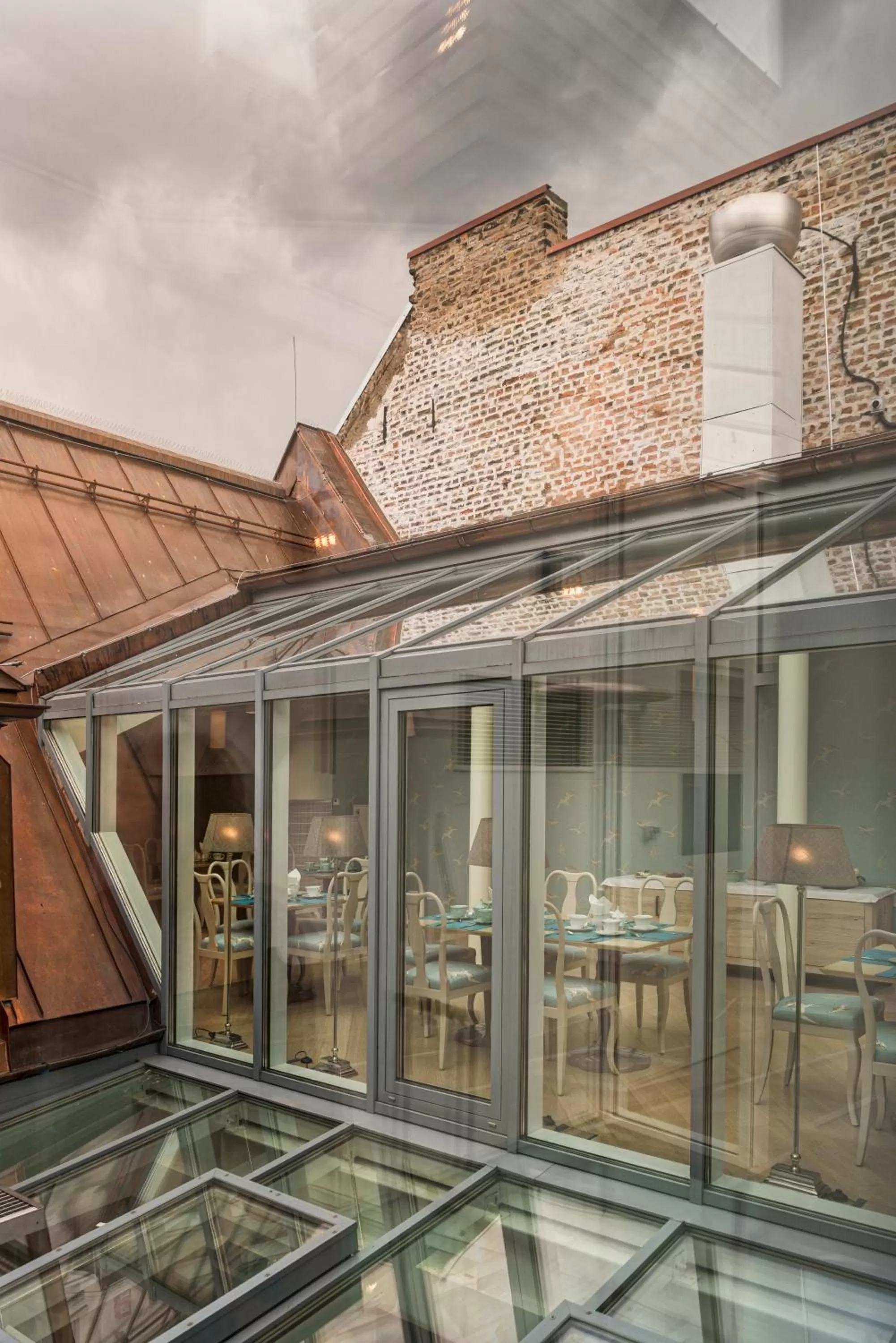 Restaurant/places to eat in Relais Le Chevalier