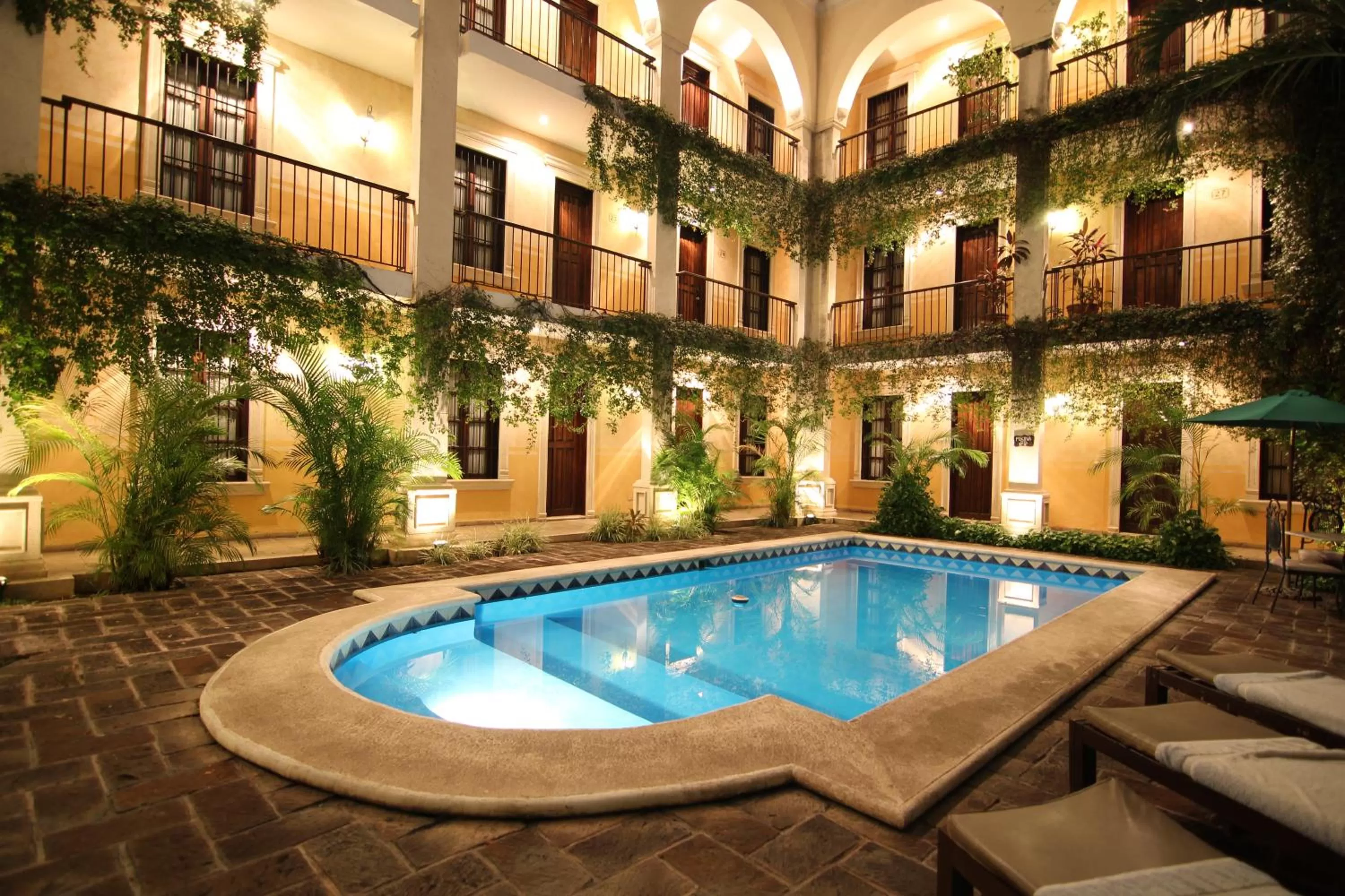 Swimming pool in Hotel Boutique La Mision De Fray Diego