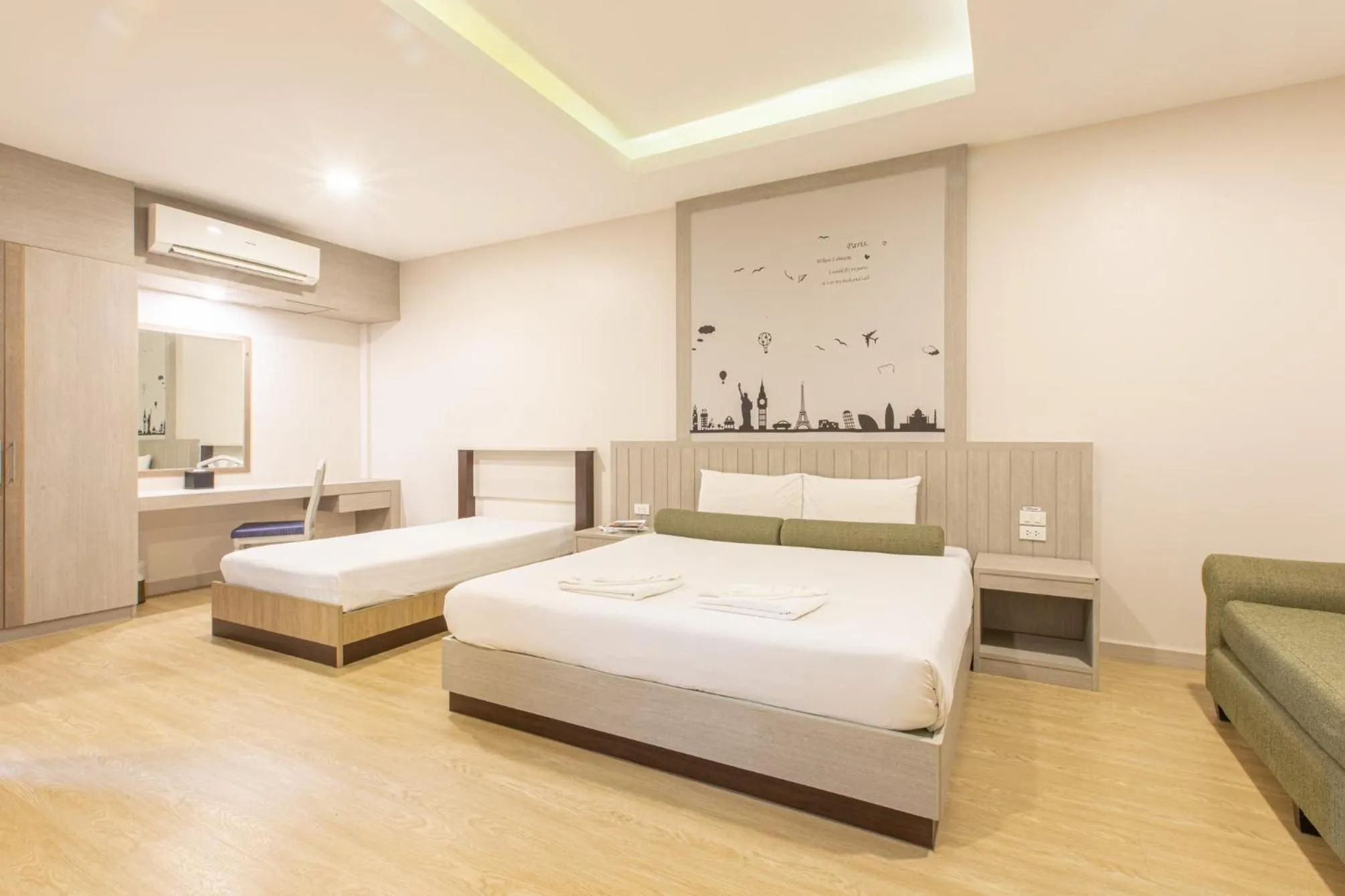 Photo of the whole room, Bed in Mai Morn Resort SHA Plus