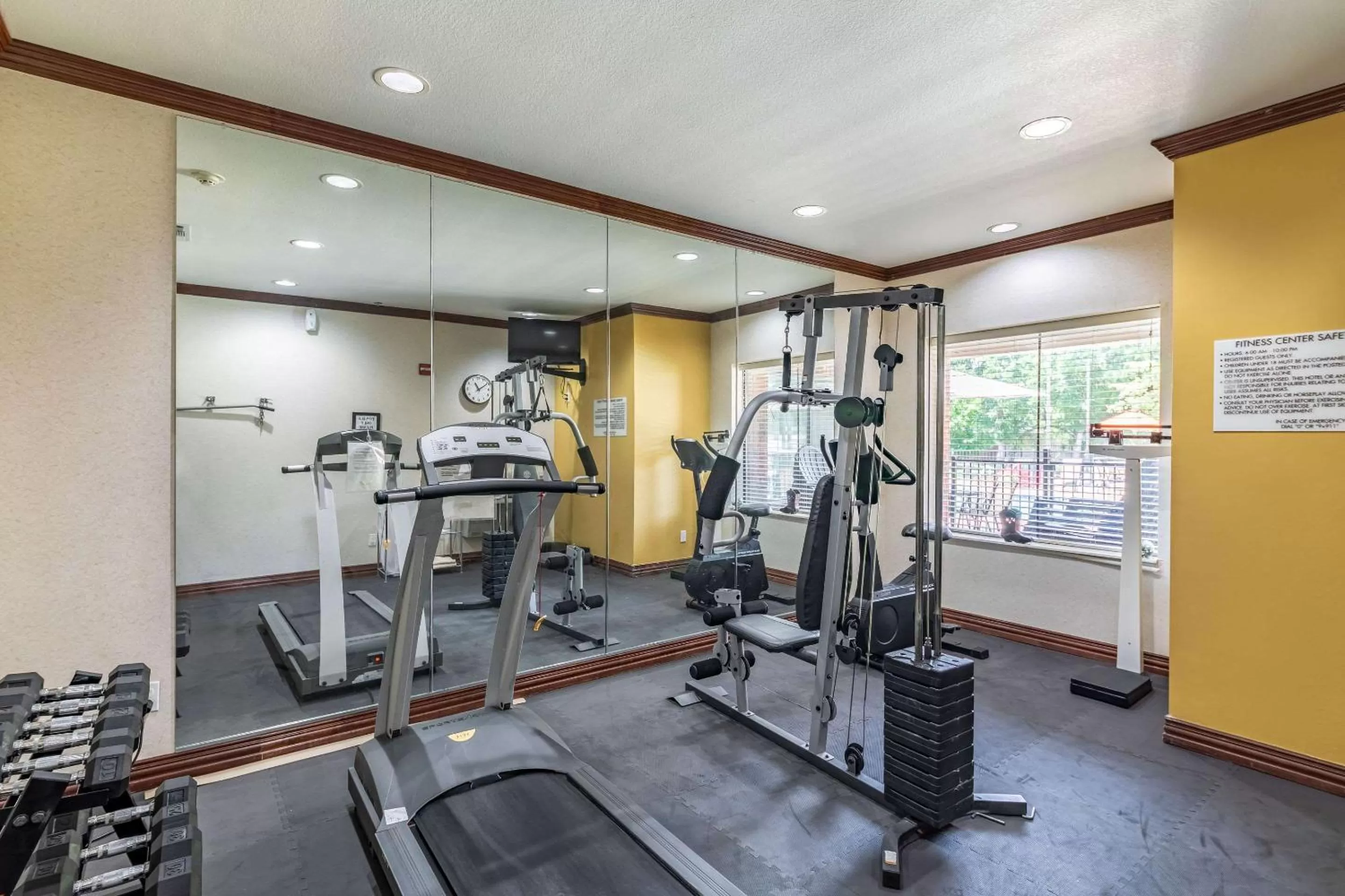 Fitness centre/facilities in Quality Inn & Suites Lampasas