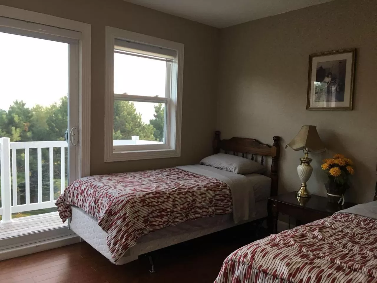 Bed in Seaview White House