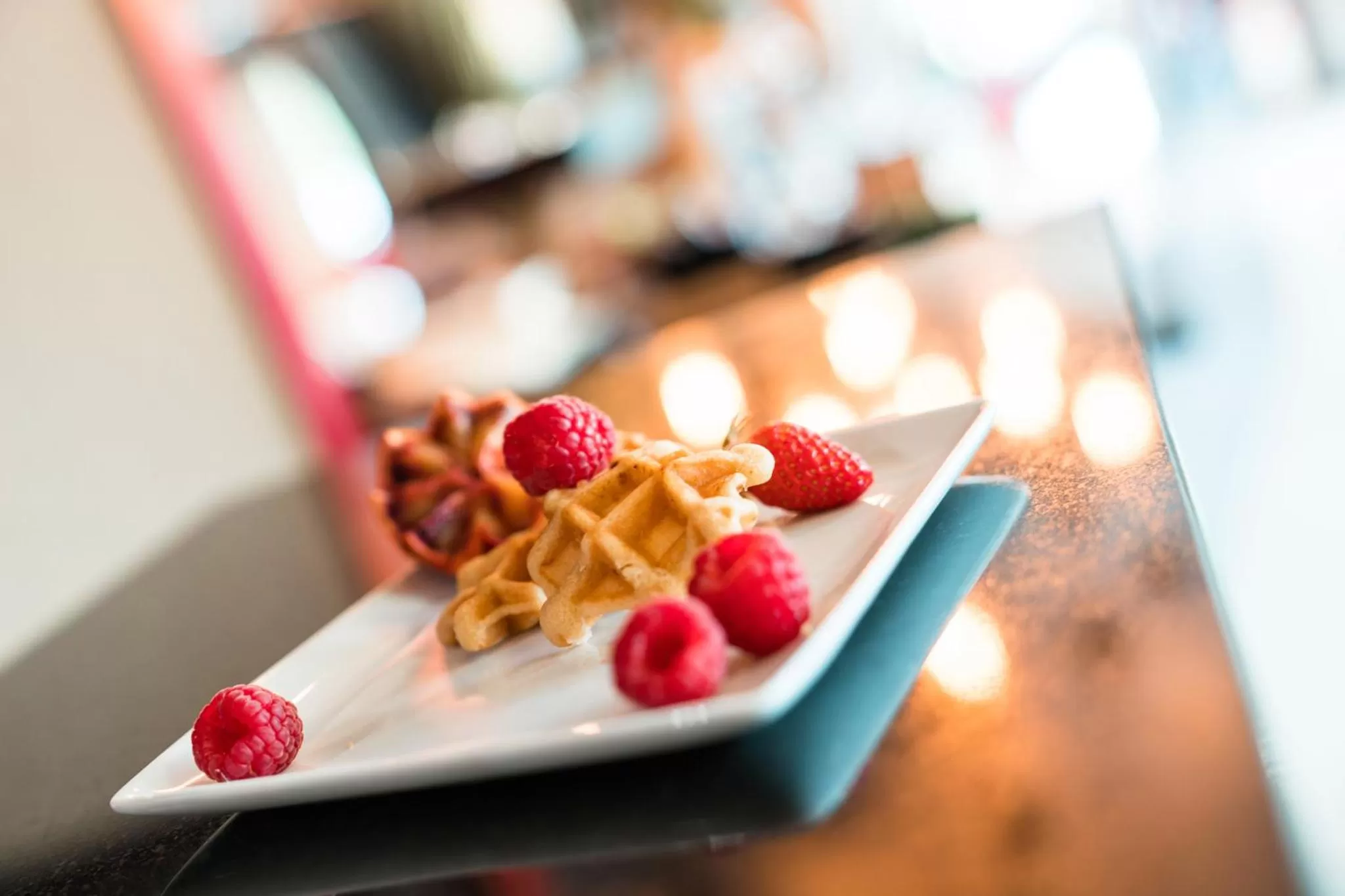 Buffet breakfast in Ibis Styles Toulouse Blagnac Aéroport