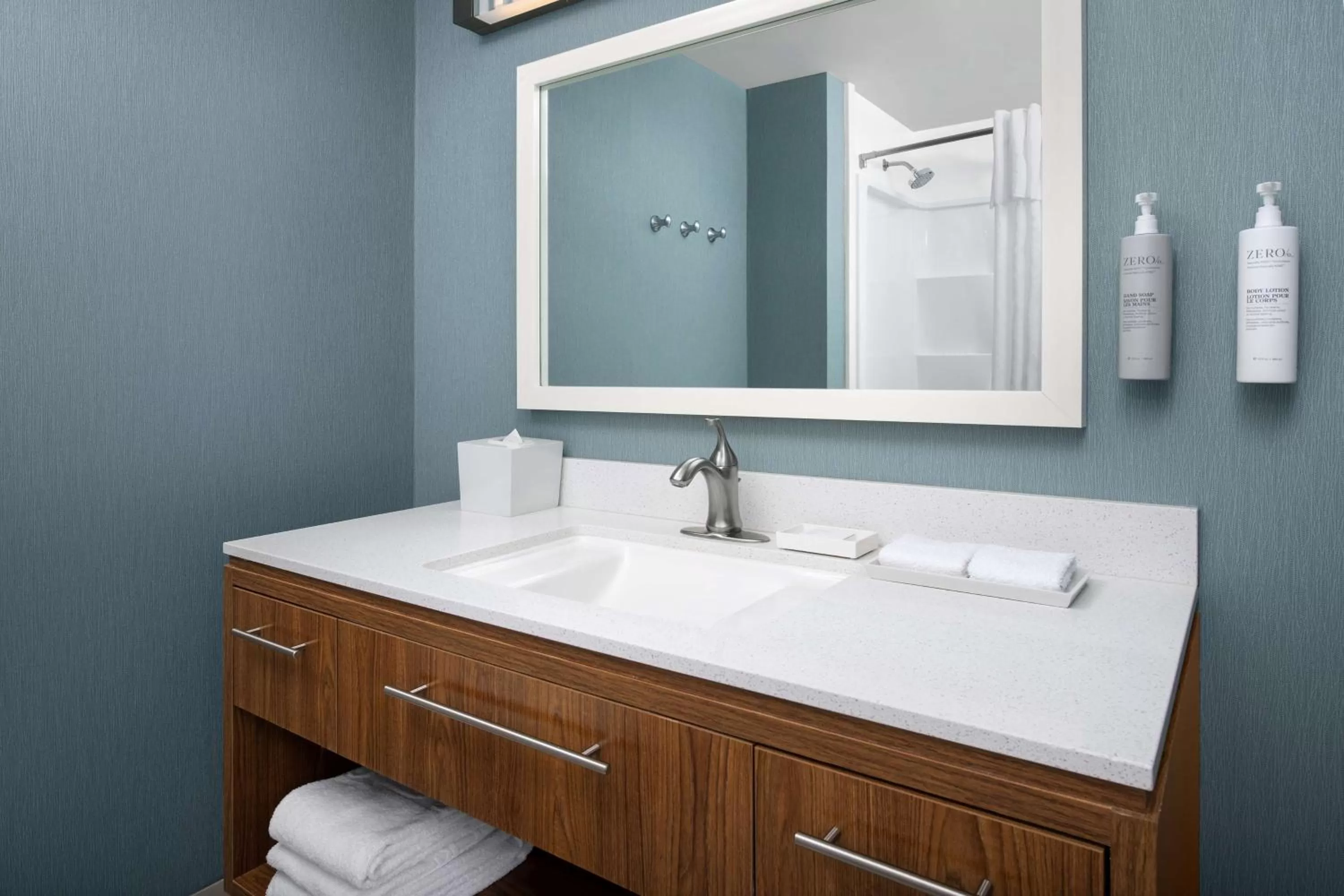 Bathroom in Home2 Suites by Hilton Austin Round Rock