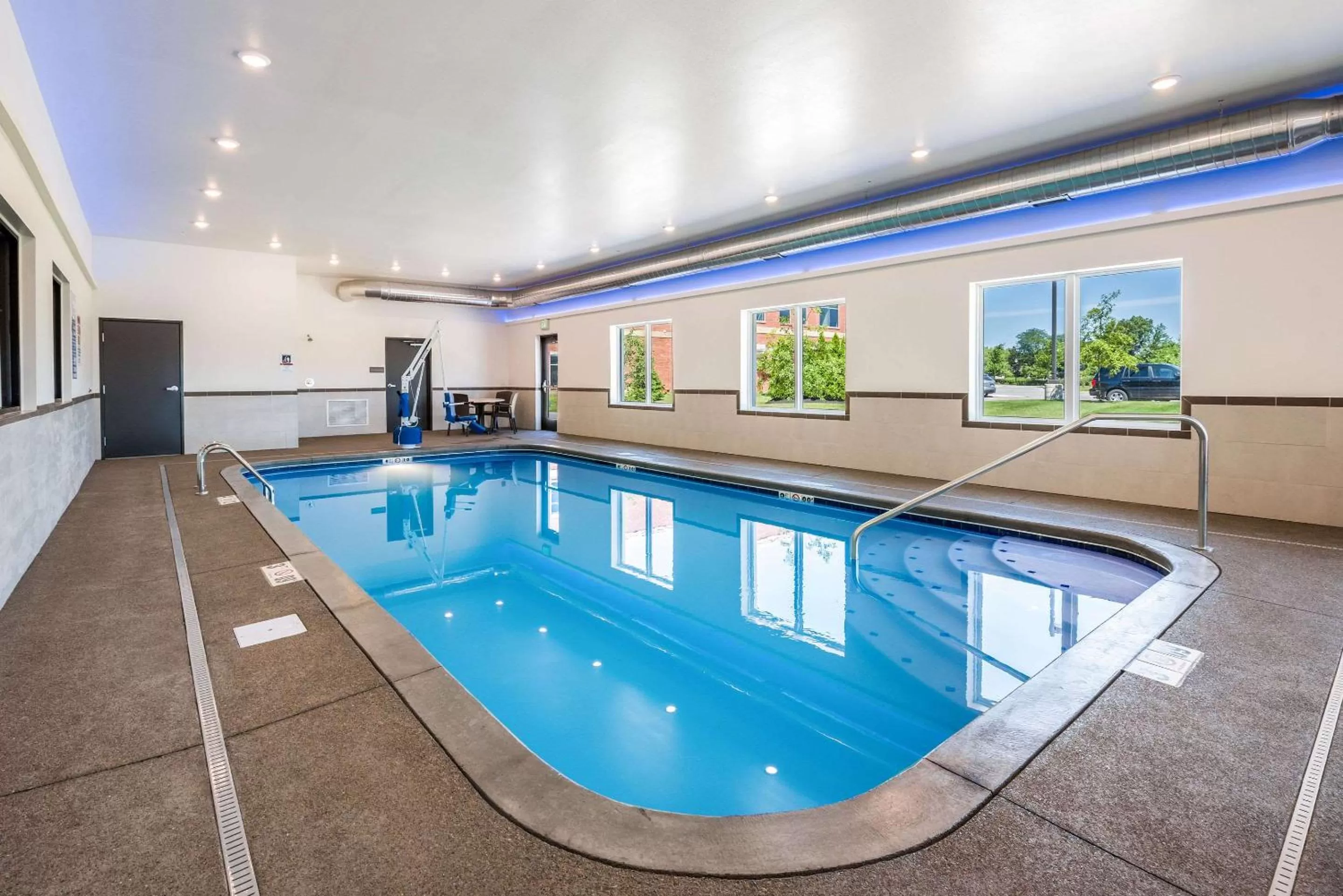 On site in Comfort Suites Marysville Columbus - Northwest