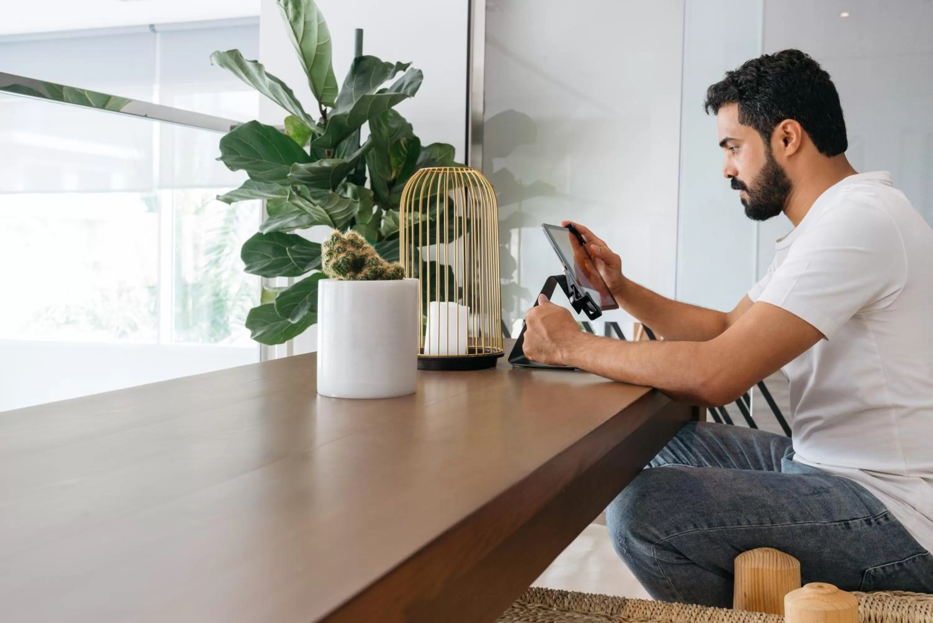 People in Shada Hotel Shatea - فندق شدا الشاطئ