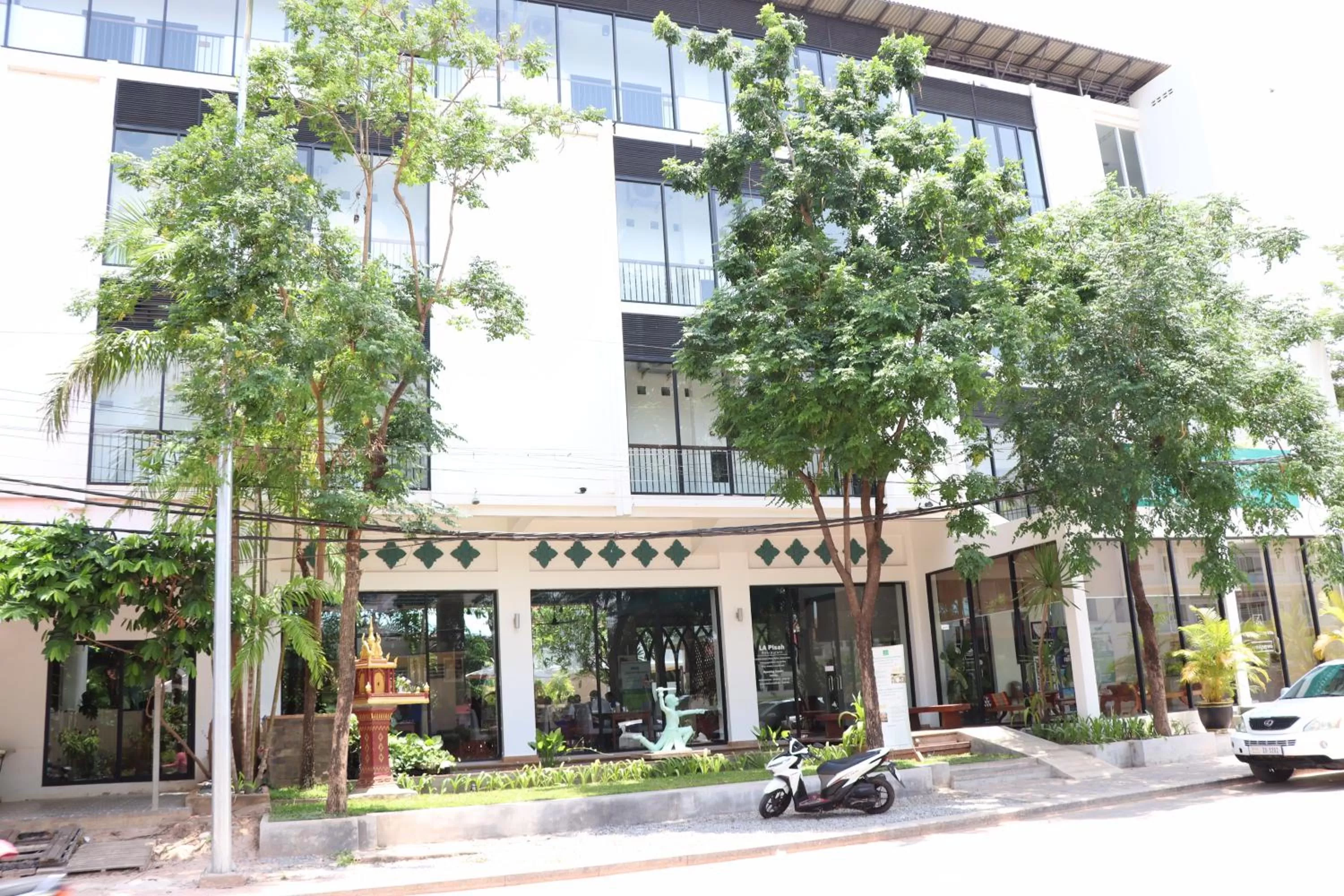 Property building in Landing Gold by Amatak