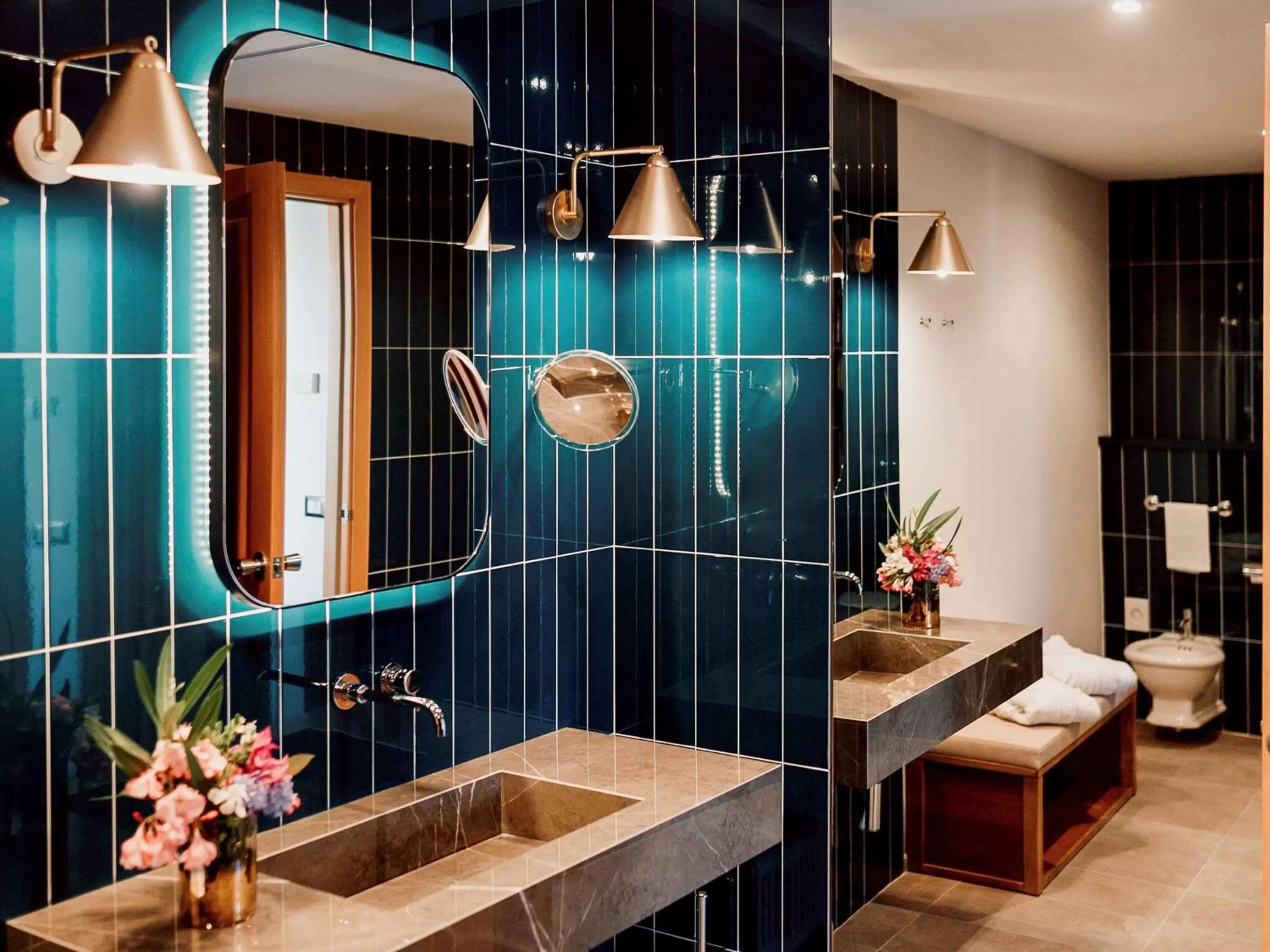 Photo of the whole room in Hotel Mercure Roma Corso Trieste