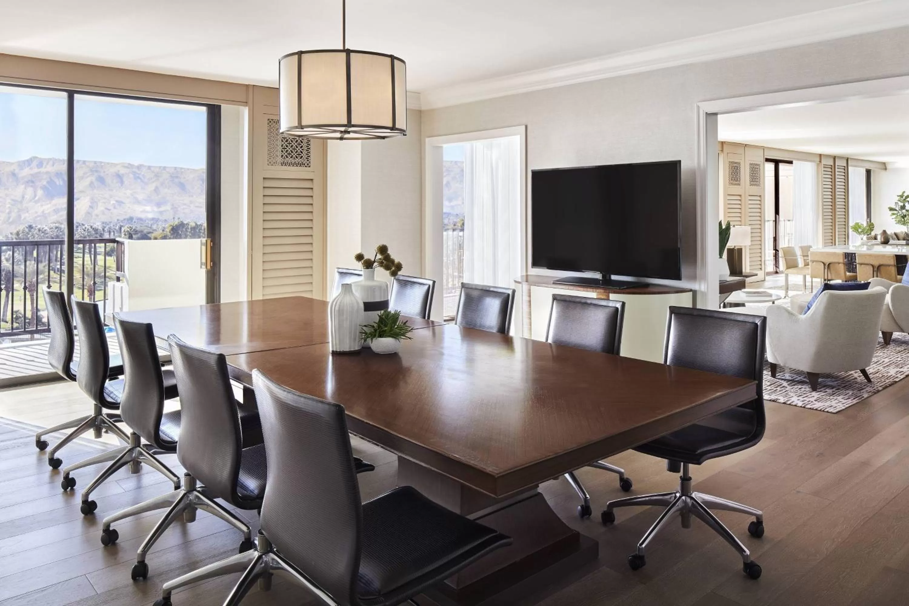 Photo of the whole room in JW Marriott Desert Springs Resort & Spa