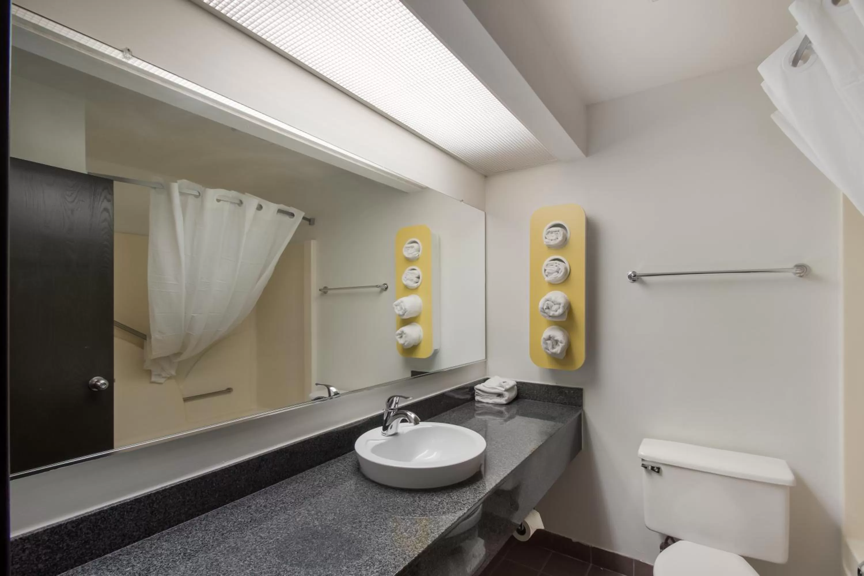 Toilet in Motel 6-Rothschild, WI