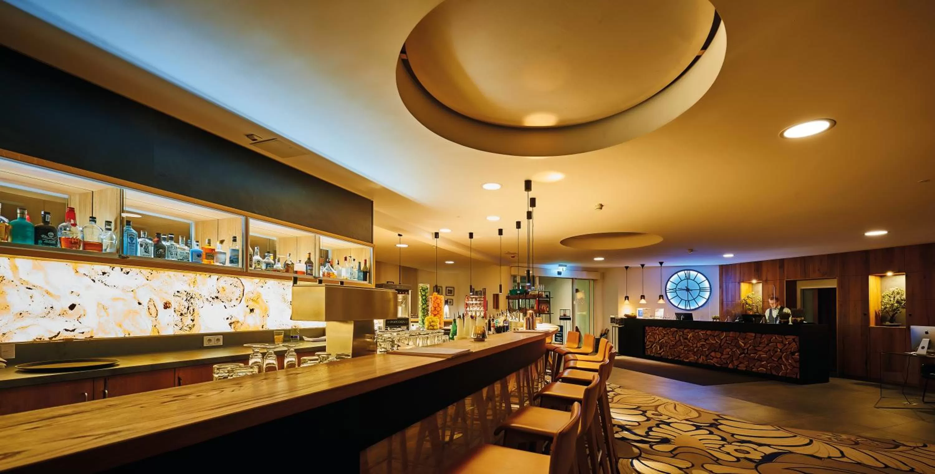 Lounge or bar in Das Aunhamer Suite & Spa Hotel