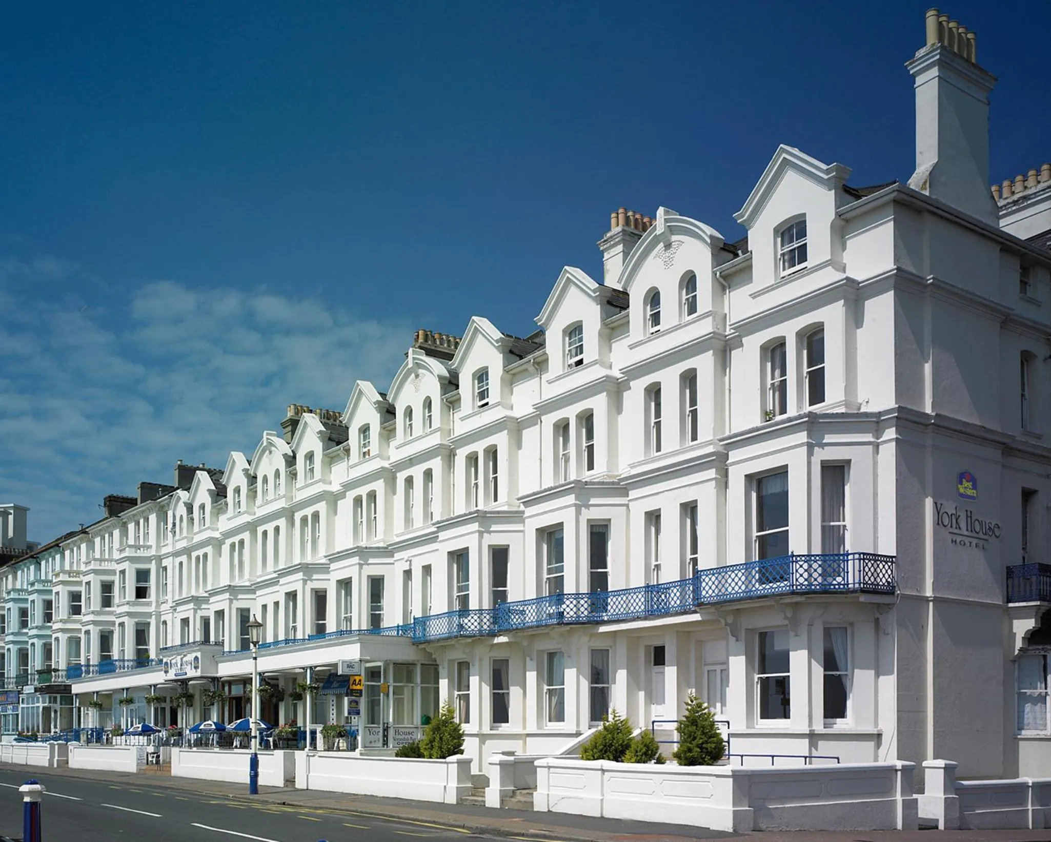 Facade/entrance in Best Western York House Hotel