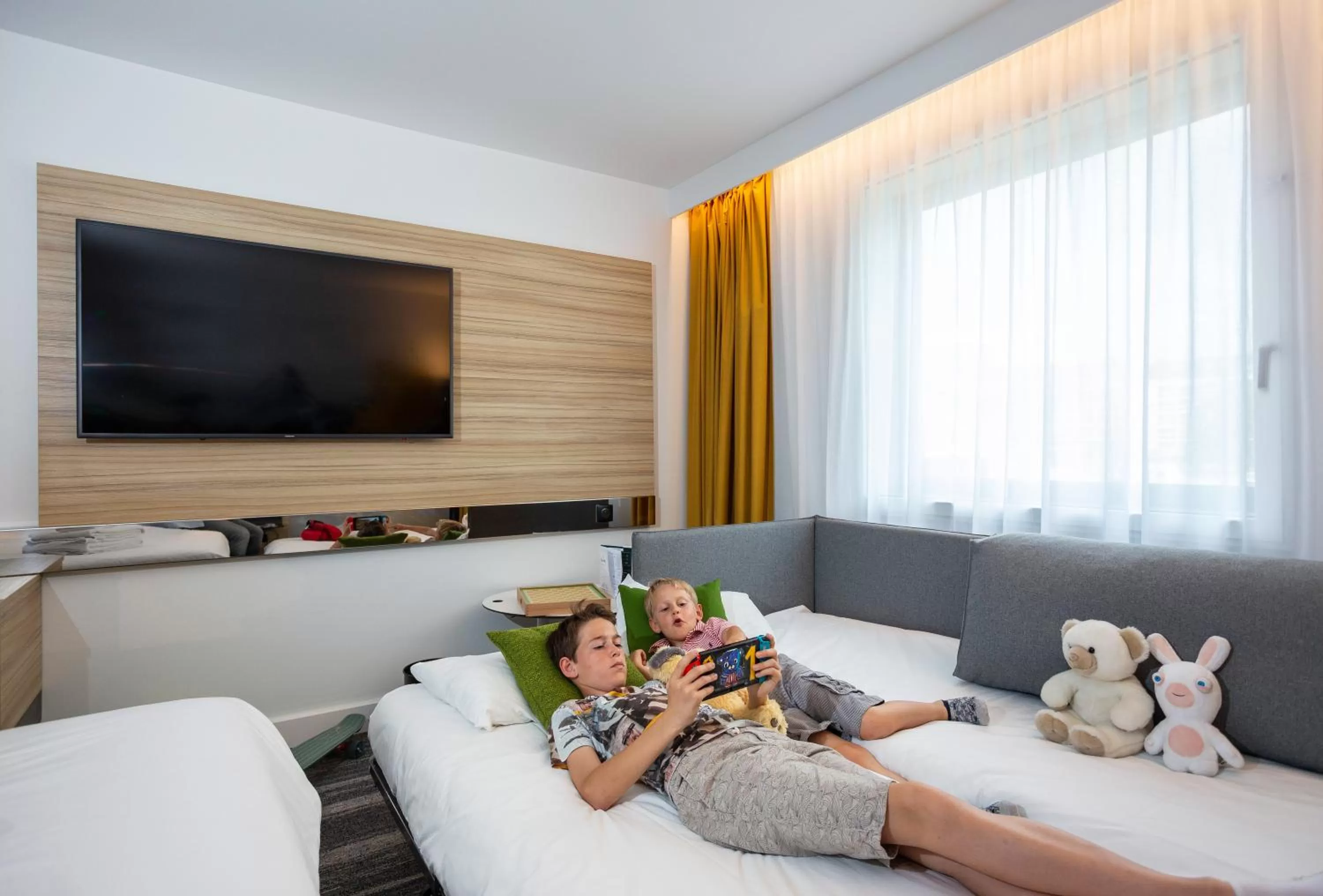 Bed in Novotel Annecy Centre