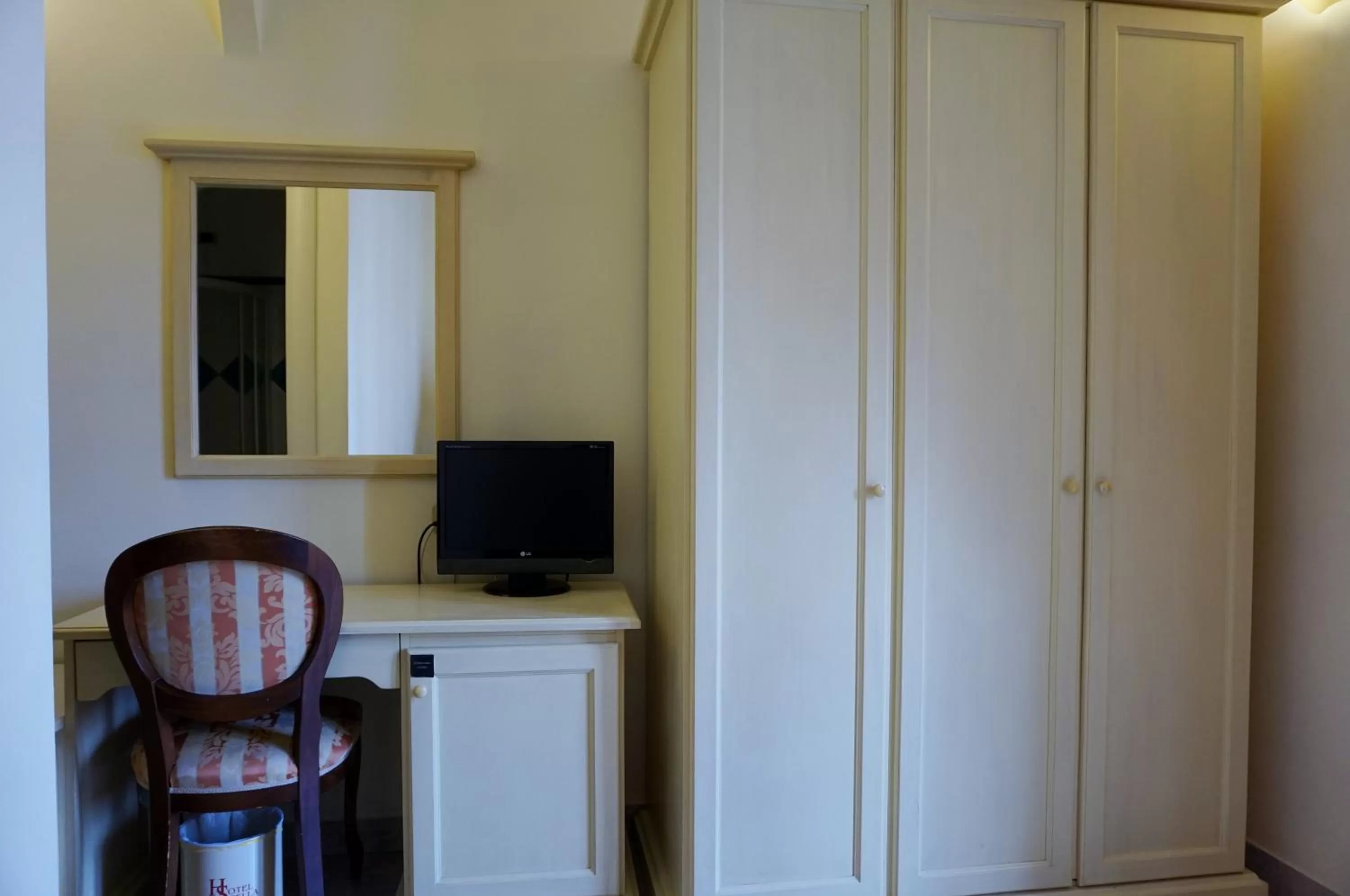 TV and multimedia in Hotel Stella 2000