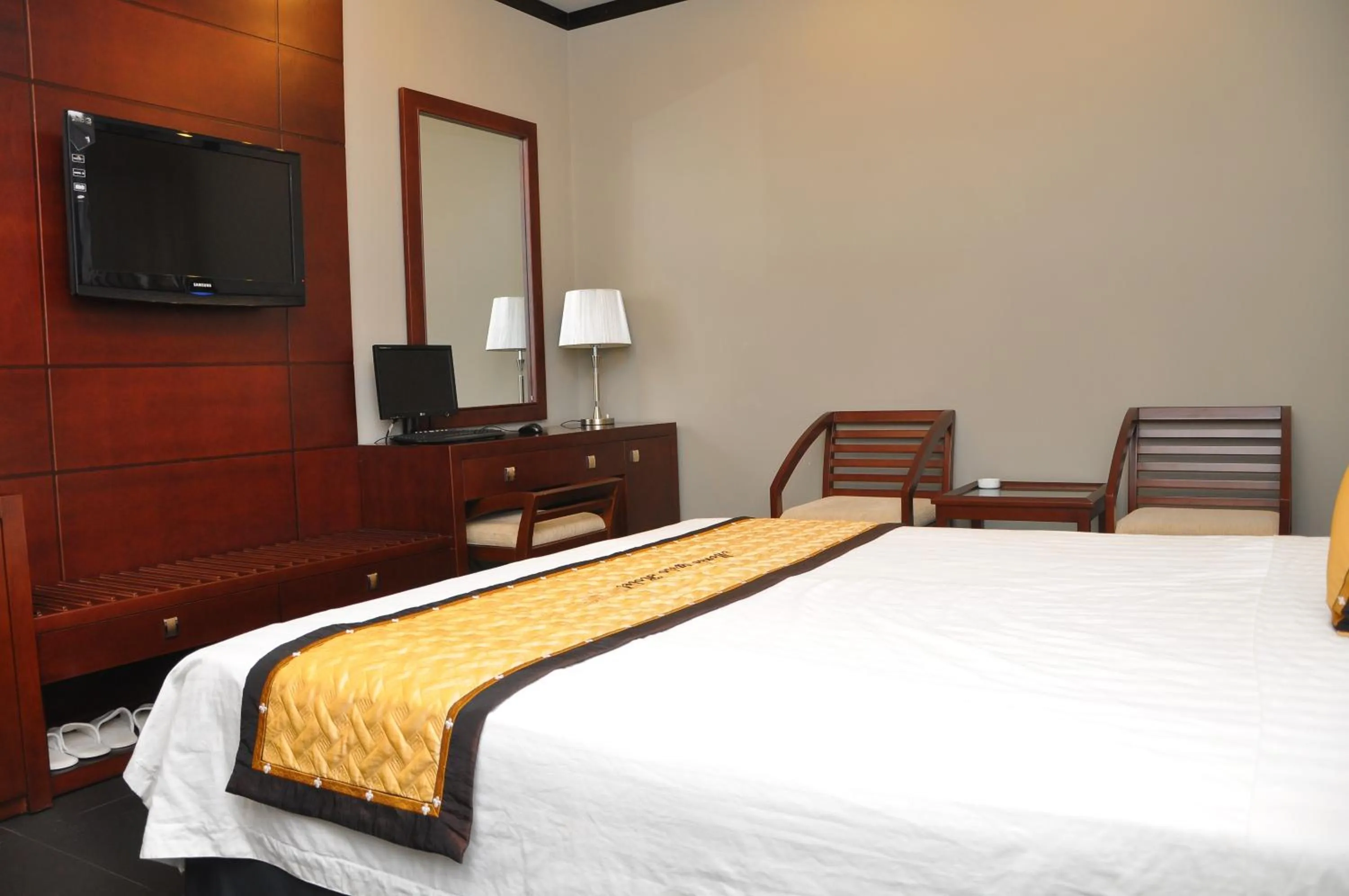 Seating area in Monte Carlo Hotel Hai Phong