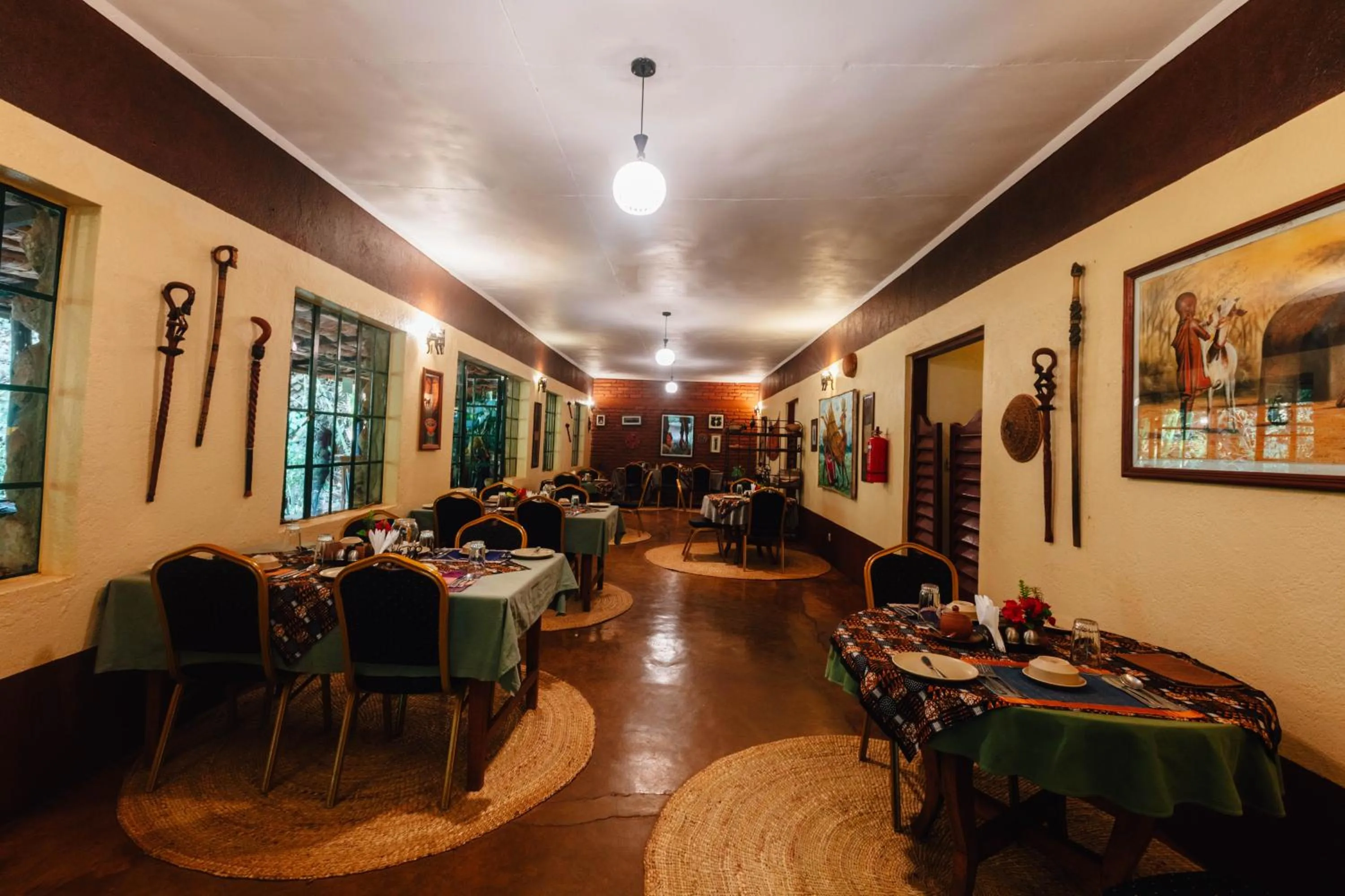 Restaurant/places to eat in Octagon Lodge