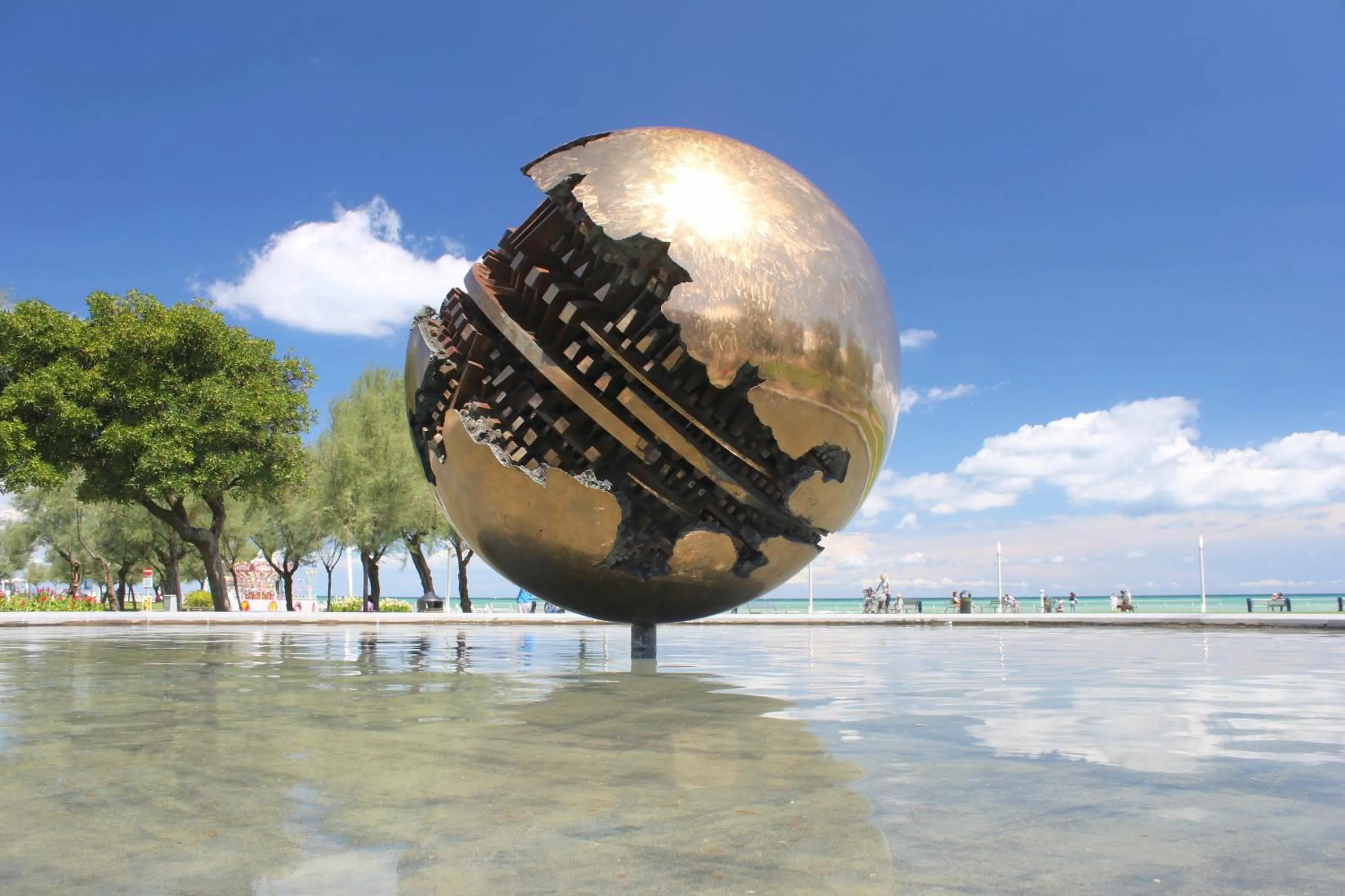 Nearby landmark in Amadei Hotel Promenade