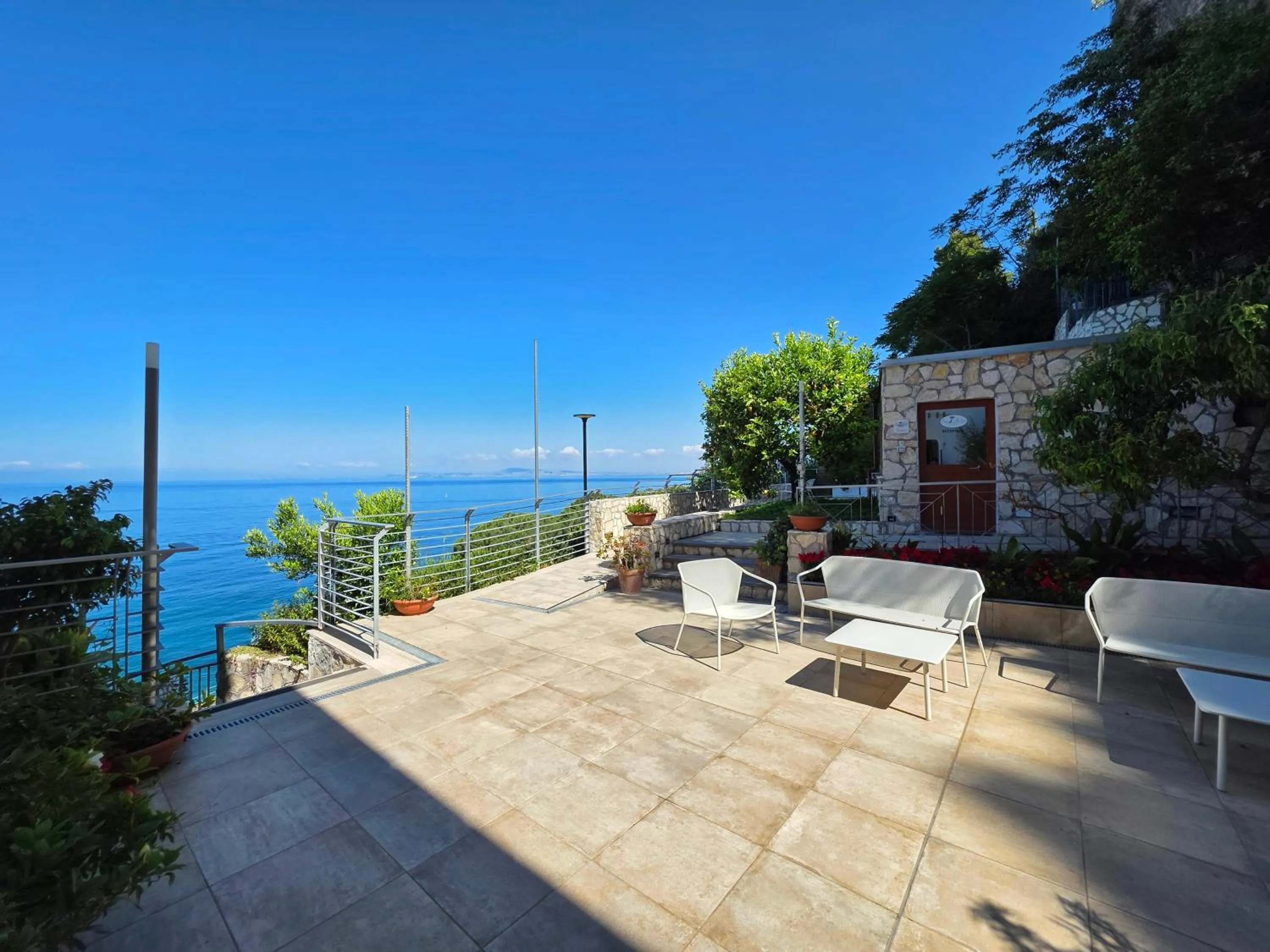 Property building in Oasi Relais