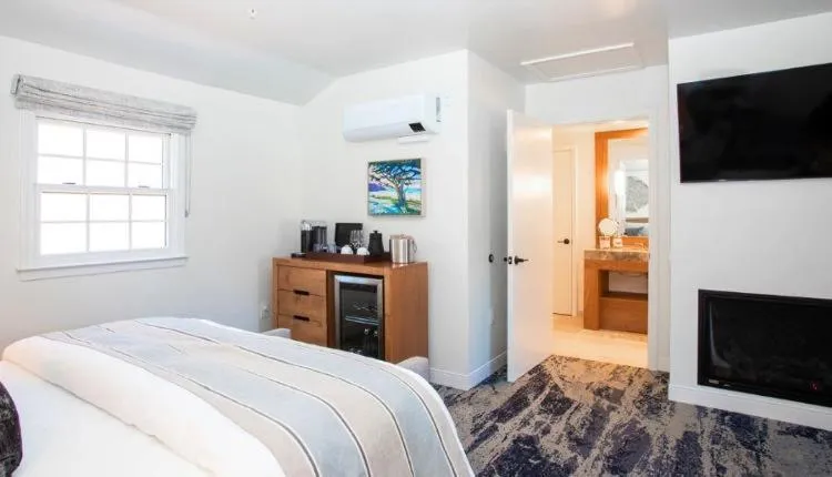 Bed in Carmel Beach Hotel