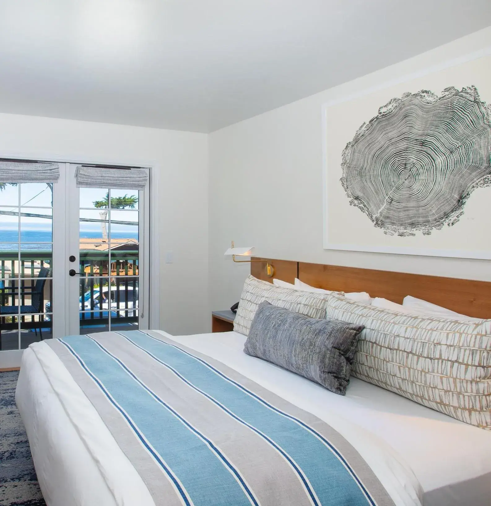 King Room with Balcony in Carmel Beach Hotel King Room with Balcony in Carmel Beach Hotel