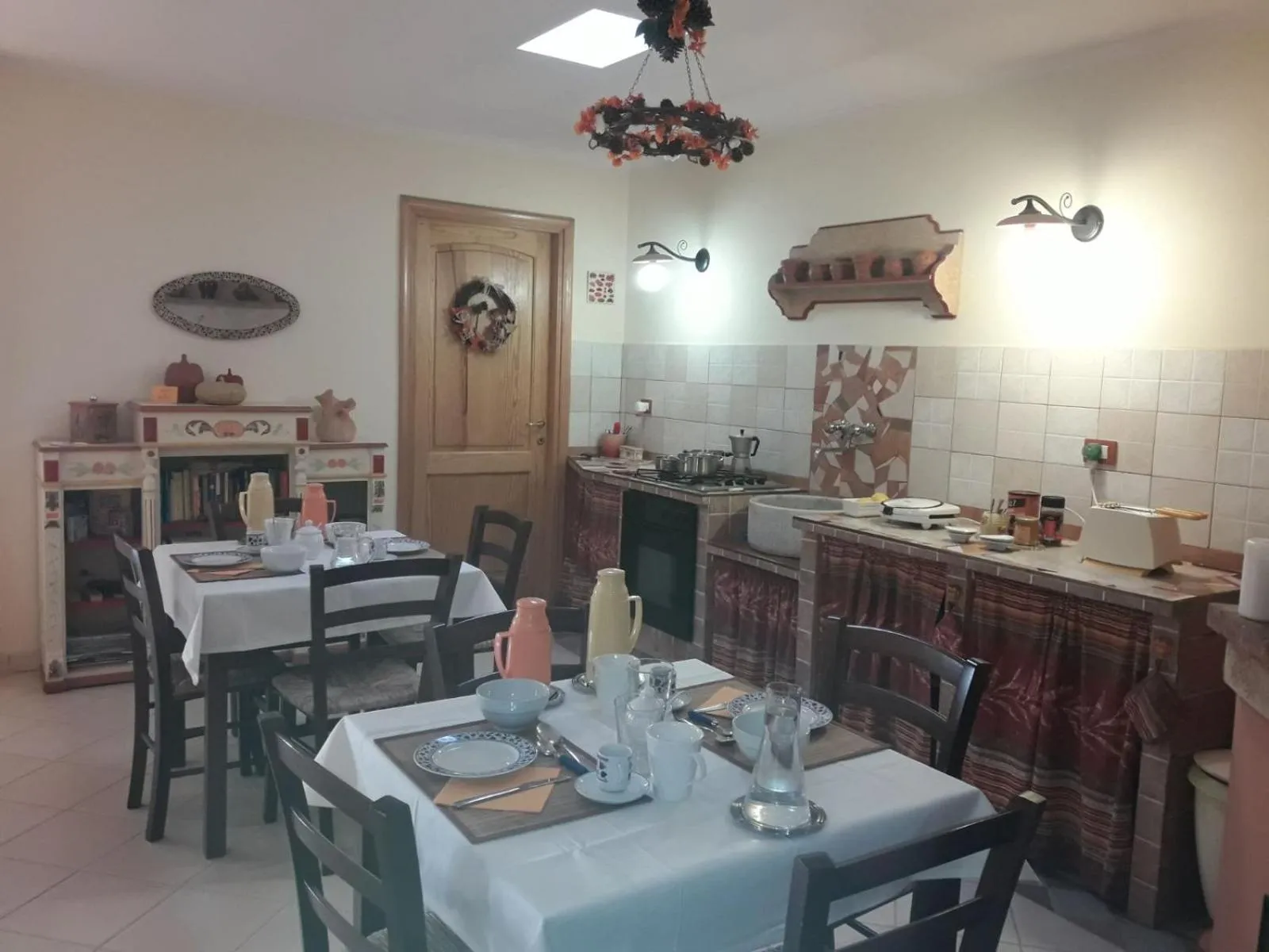 Dining area in Segni e Impronta