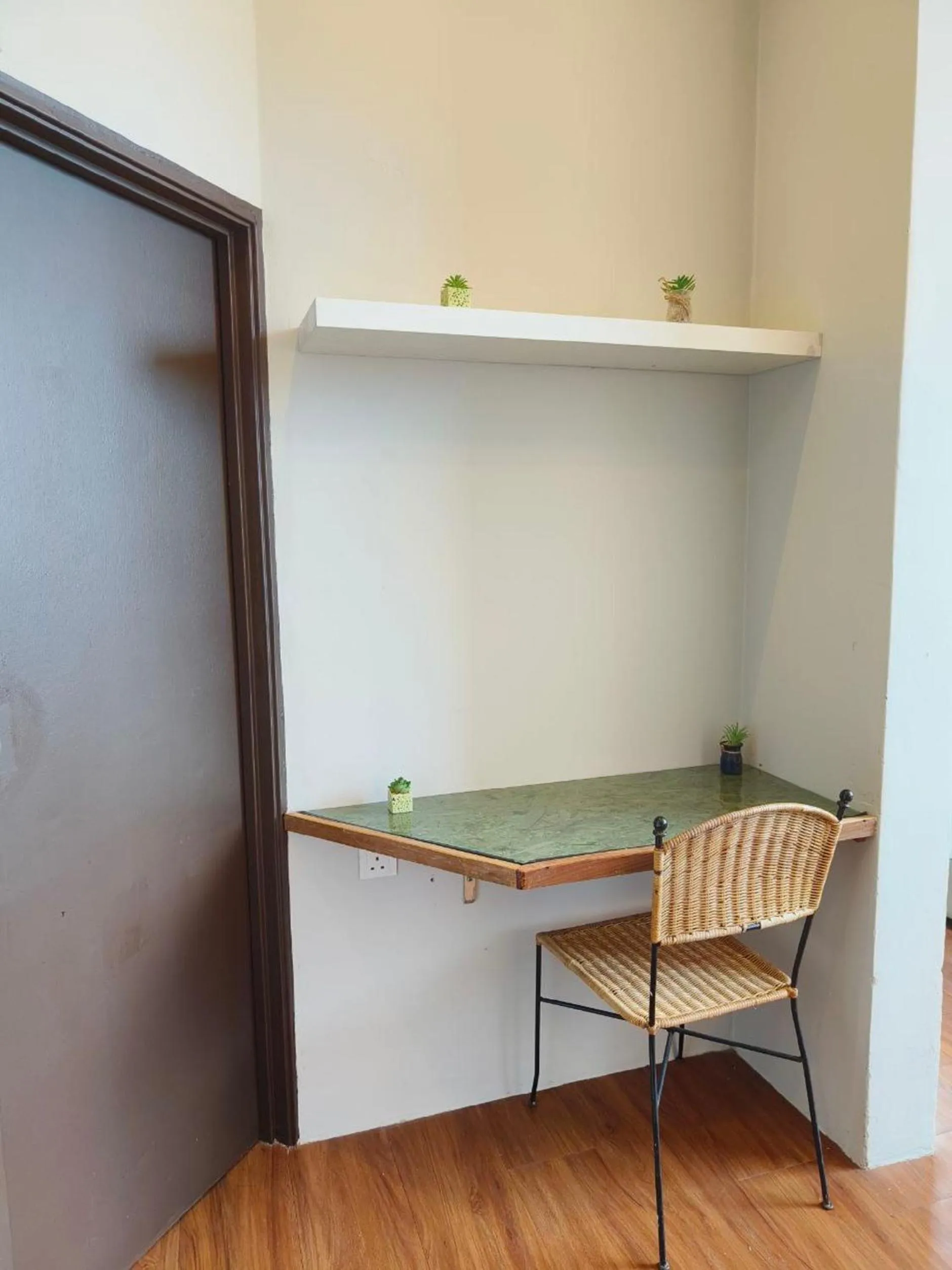 Bed in The Riverbank Hotel By MRVJ Business