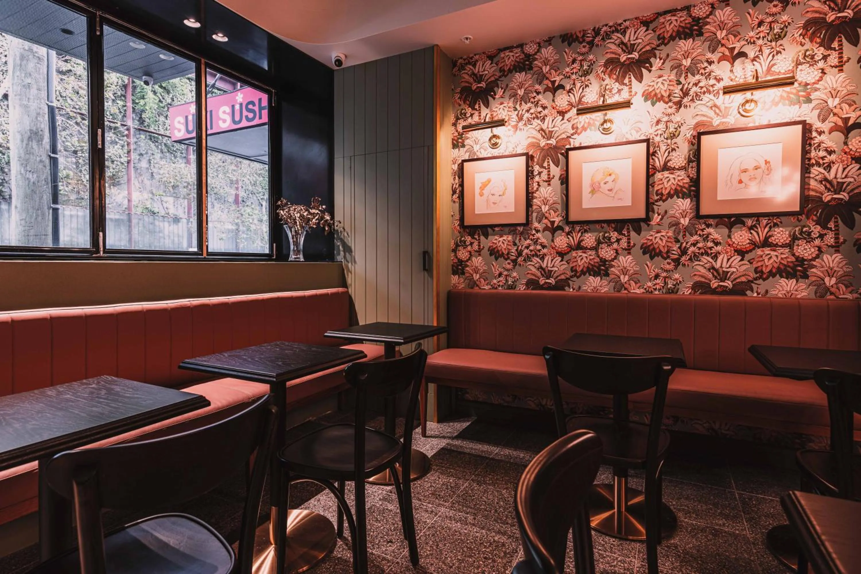 Lobby or reception in The Sarah by Urban Rest