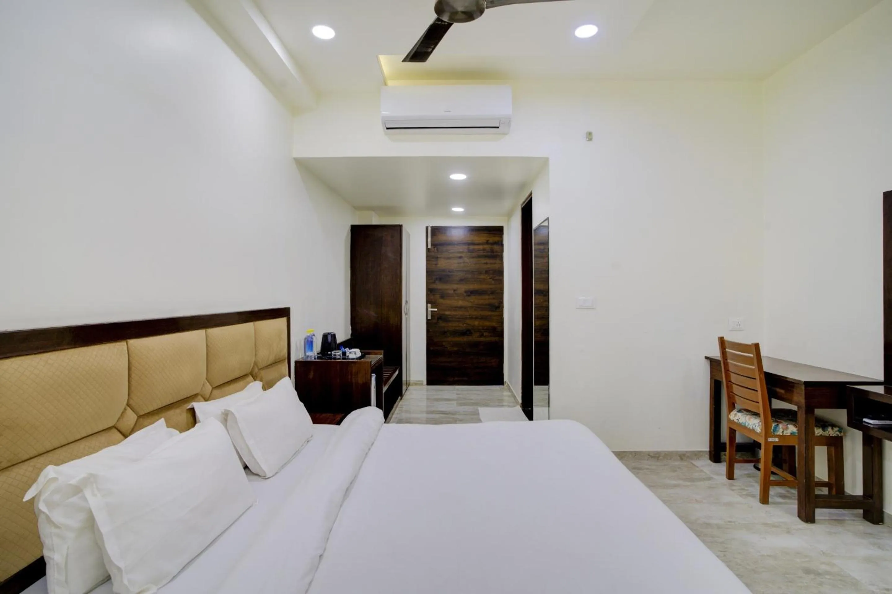 Bedroom in Palette - Madhogarh