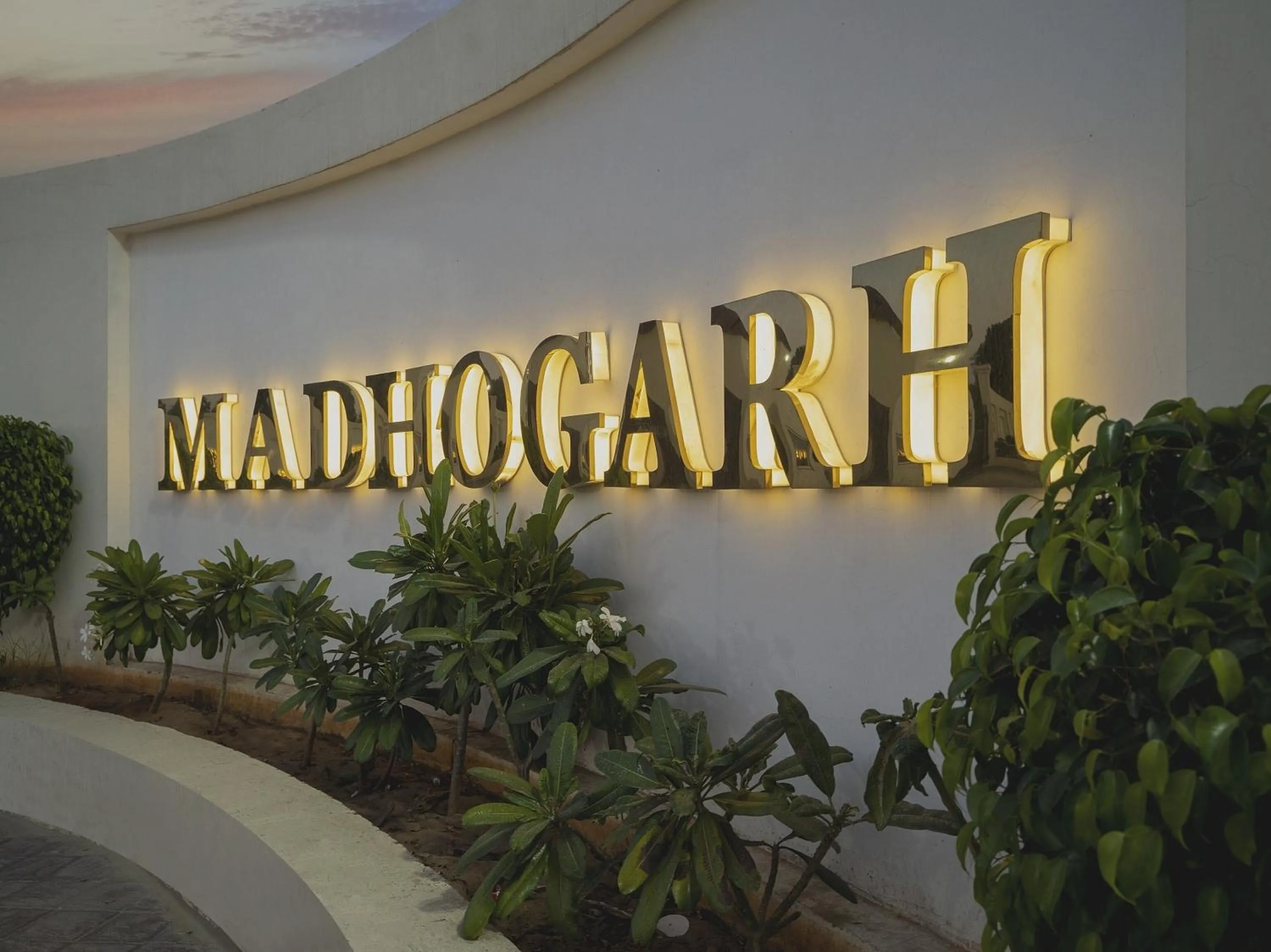 Facade/entrance in Palette - Madhogarh