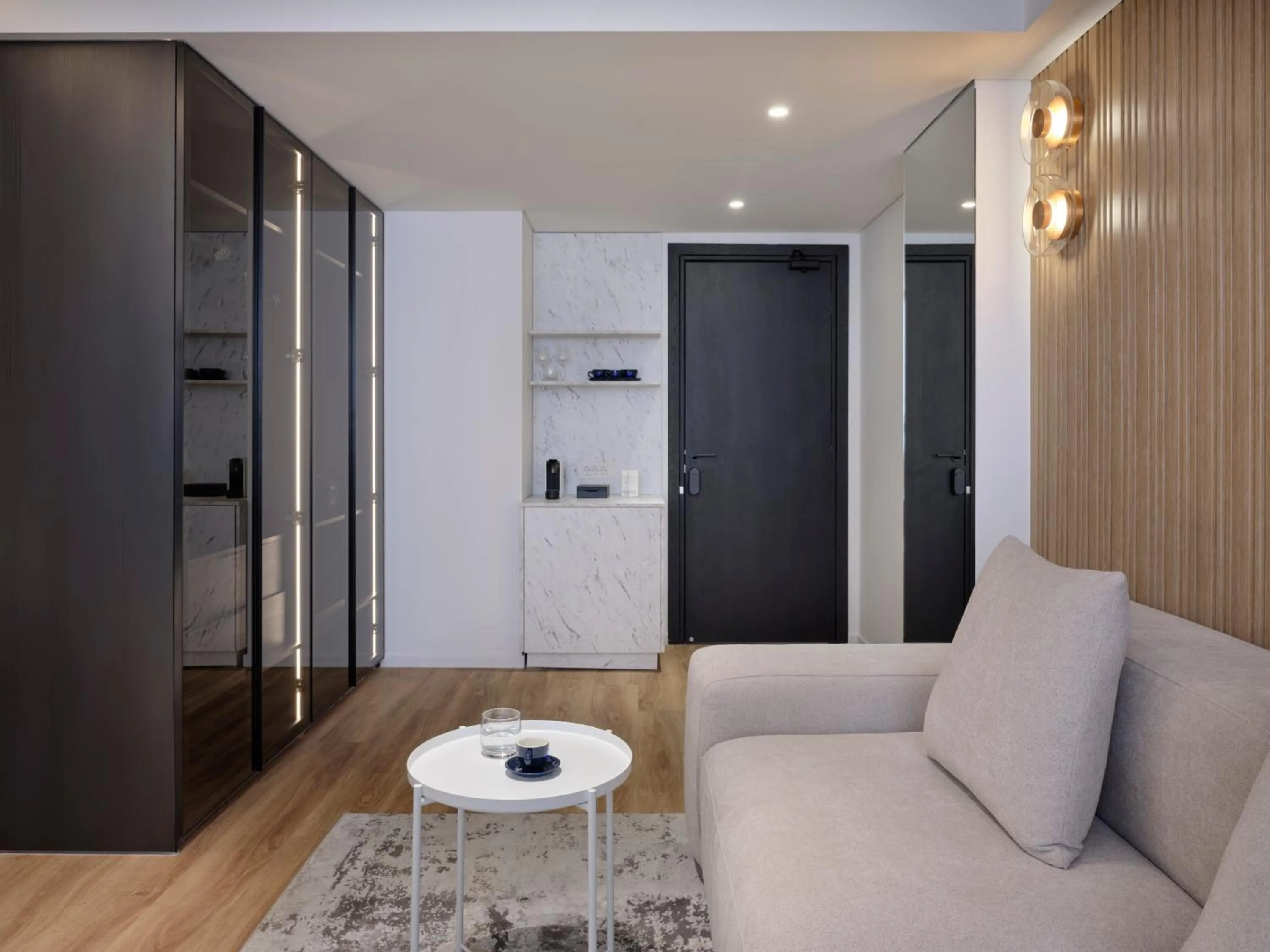 Living room in Nur Aparthotel Athens