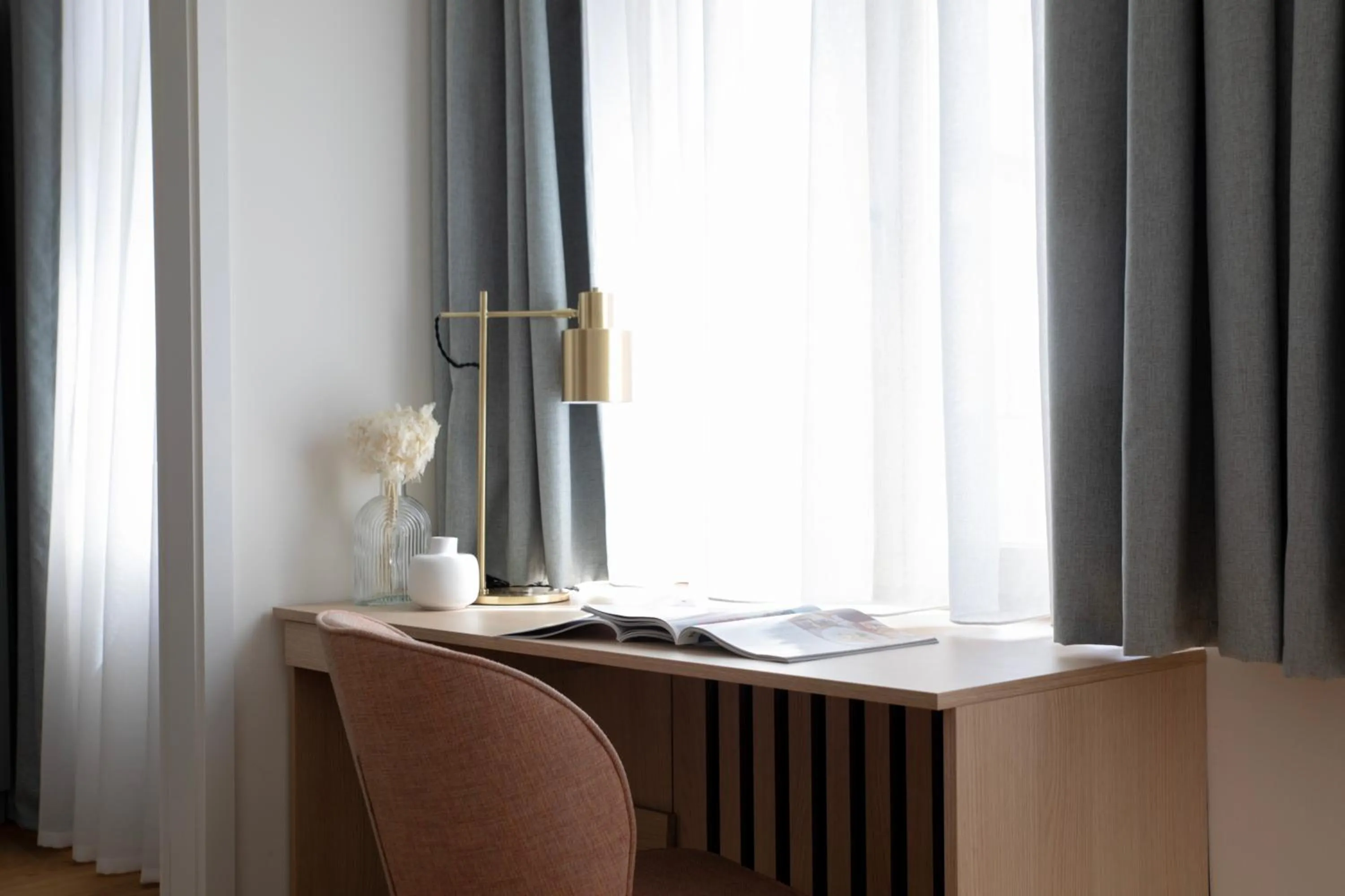 hair dresser in Bob W Beethoven