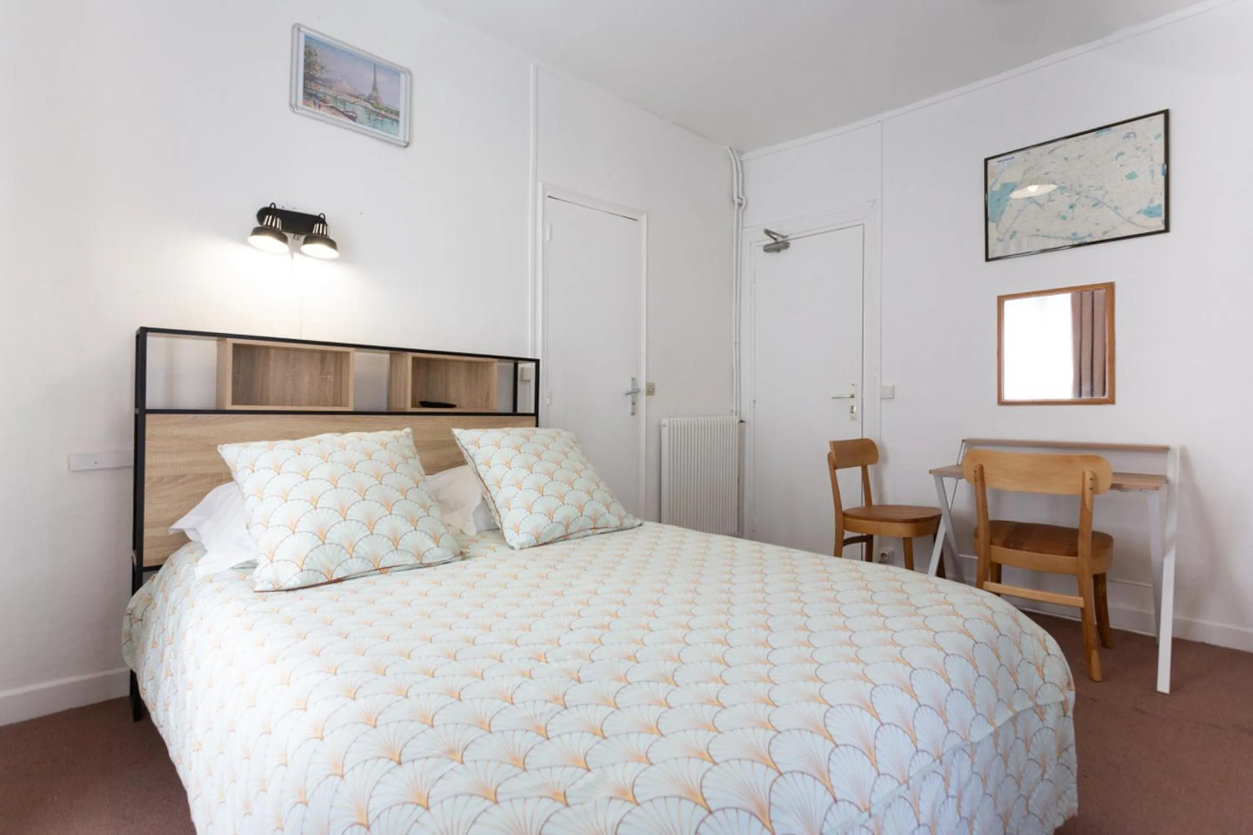 Photo of the whole room in Ideal Hotel