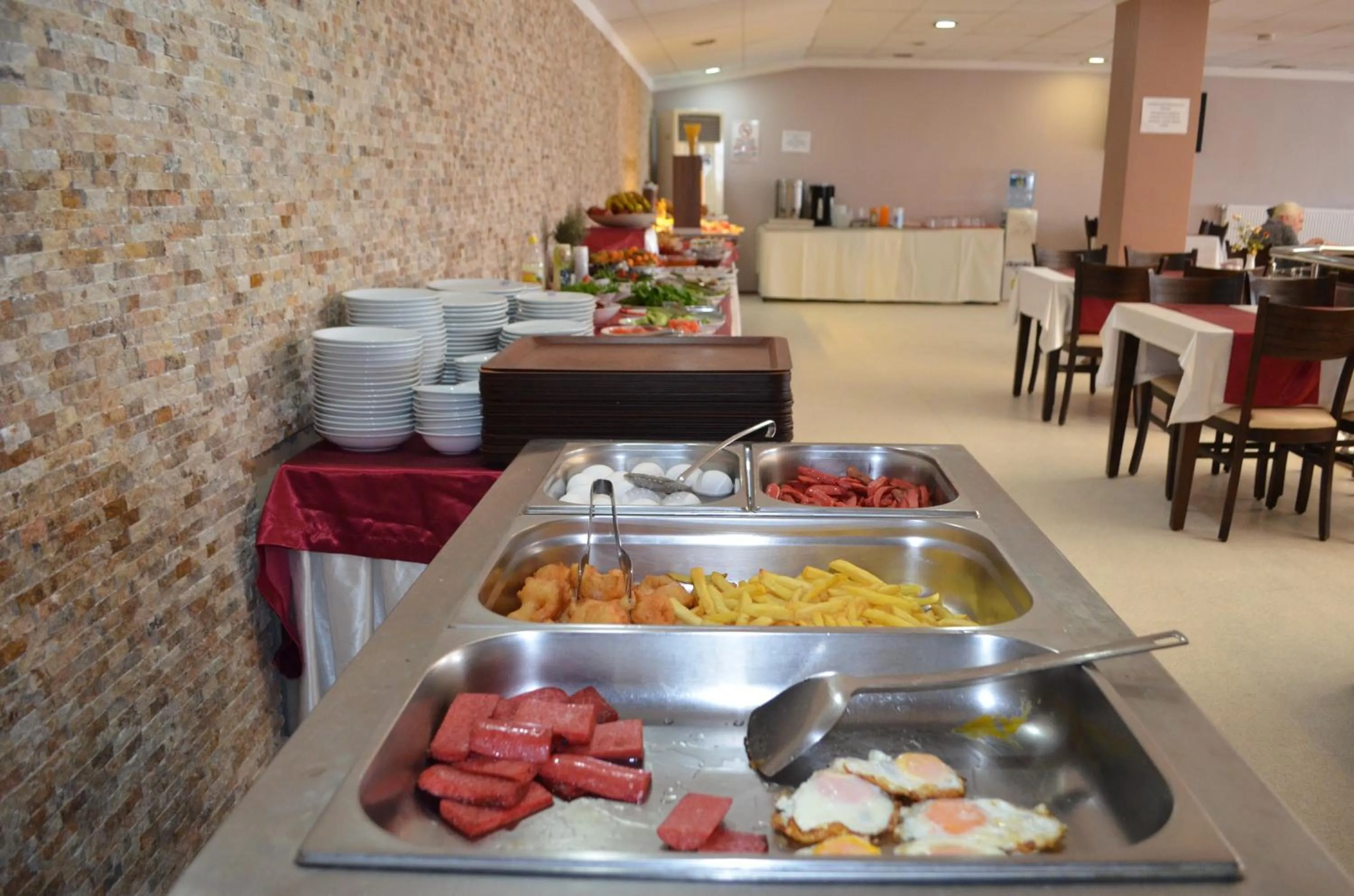 Buffet breakfast in Ayvalık Palas Hotel