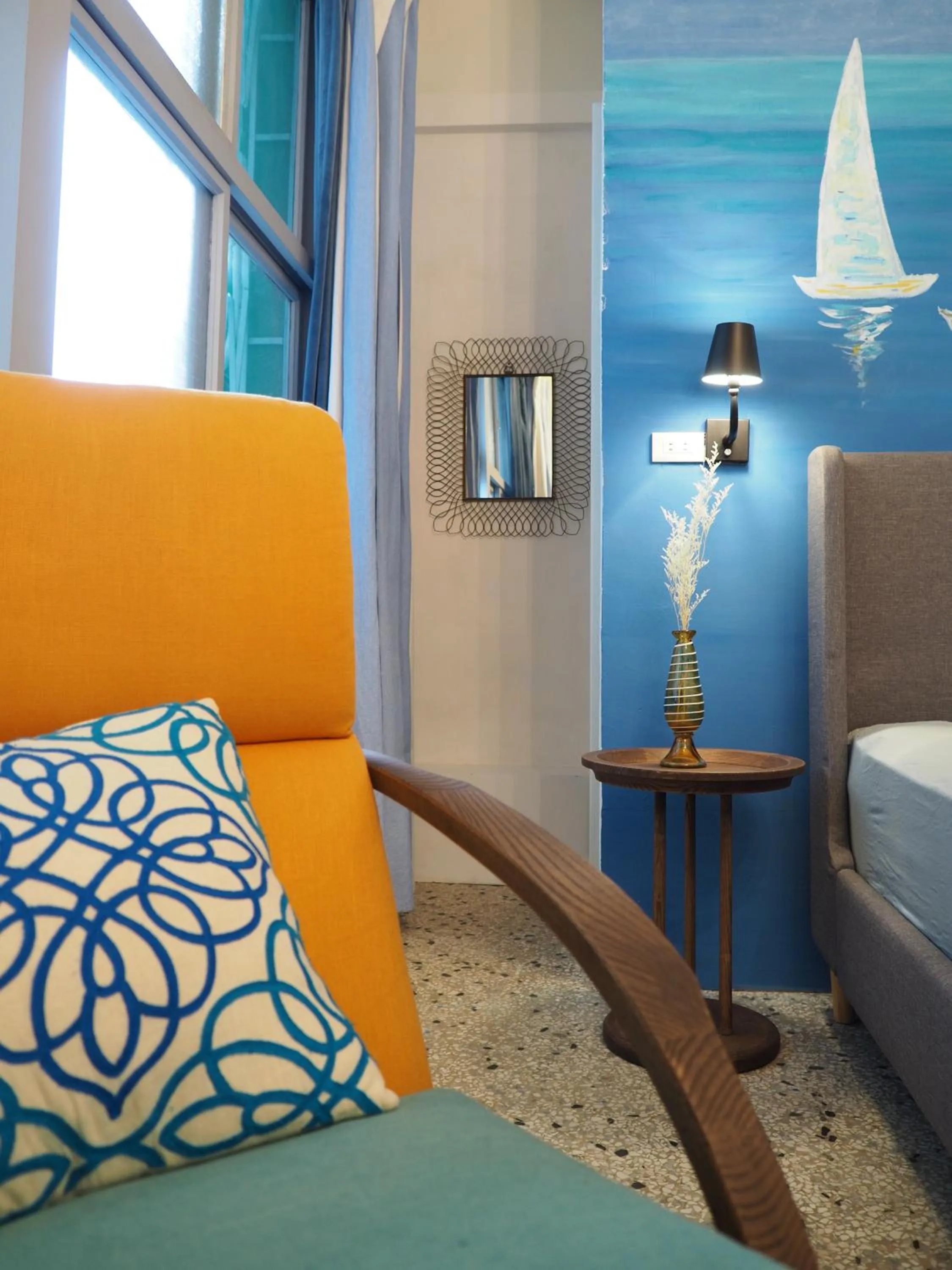 Bedroom, Bed in Seamoon House