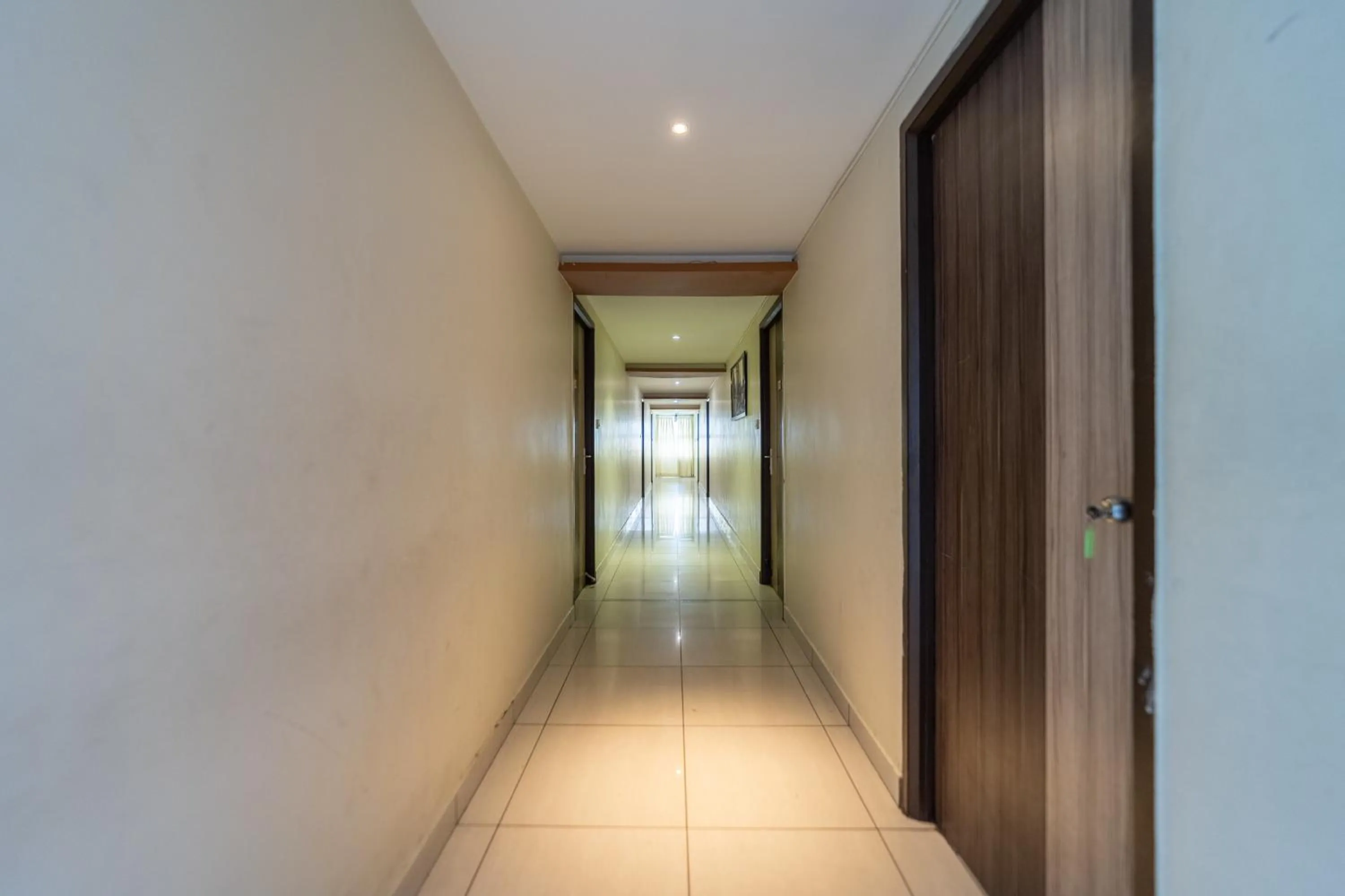 Facade/entrance in Ranas Residency