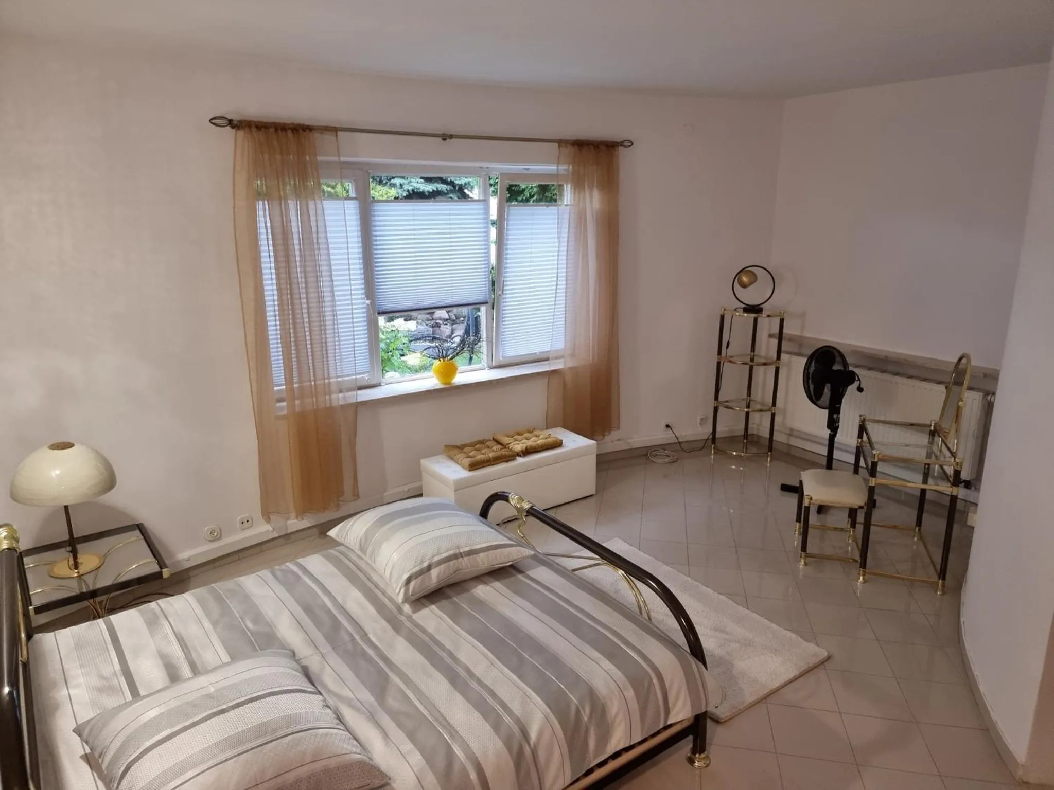 Living room, Bed in Apartamenty Włocławek