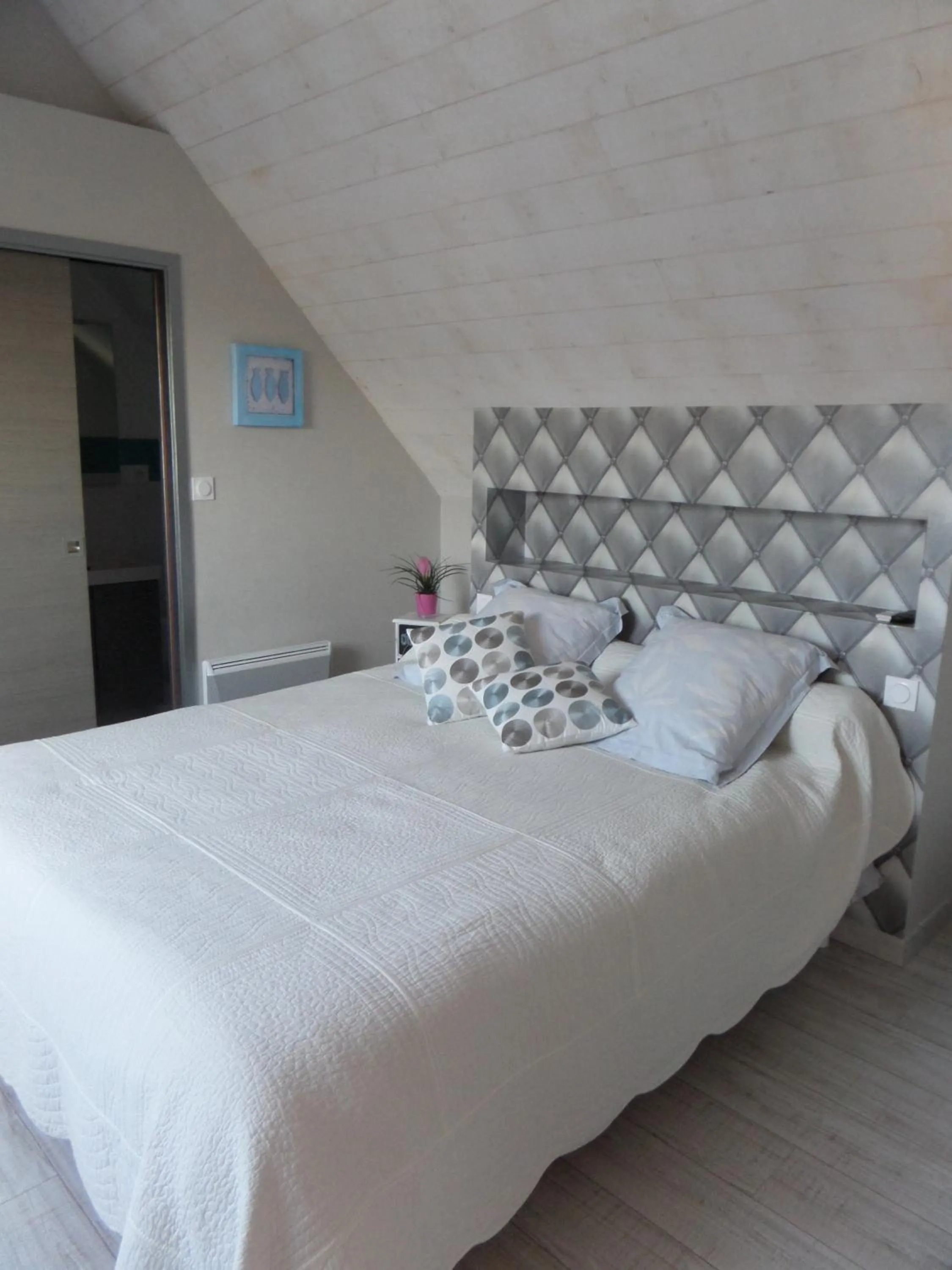 Bed in Les Gites de Kerdurod