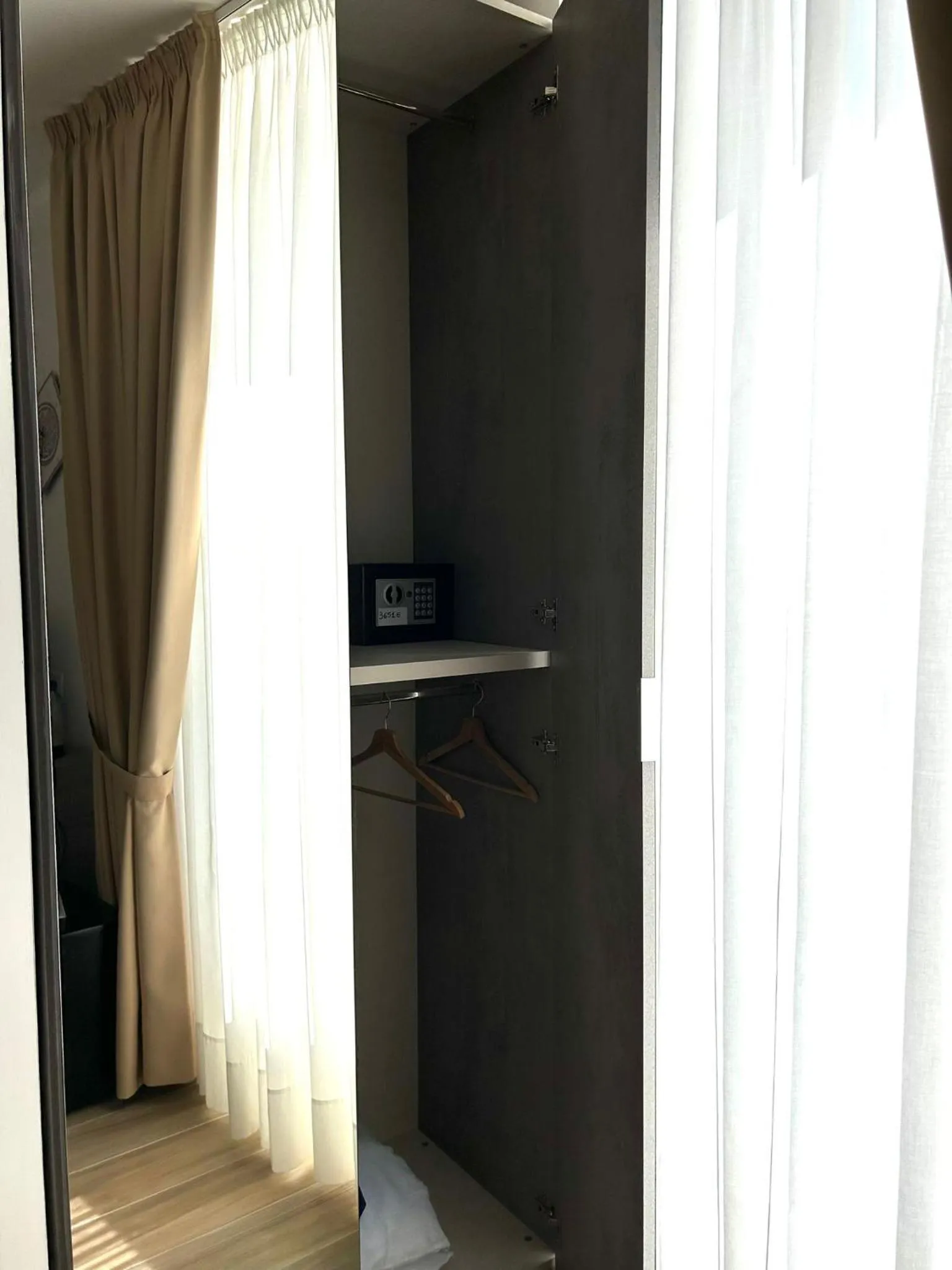 wardrobe in GIULY SUITES & ROOMS