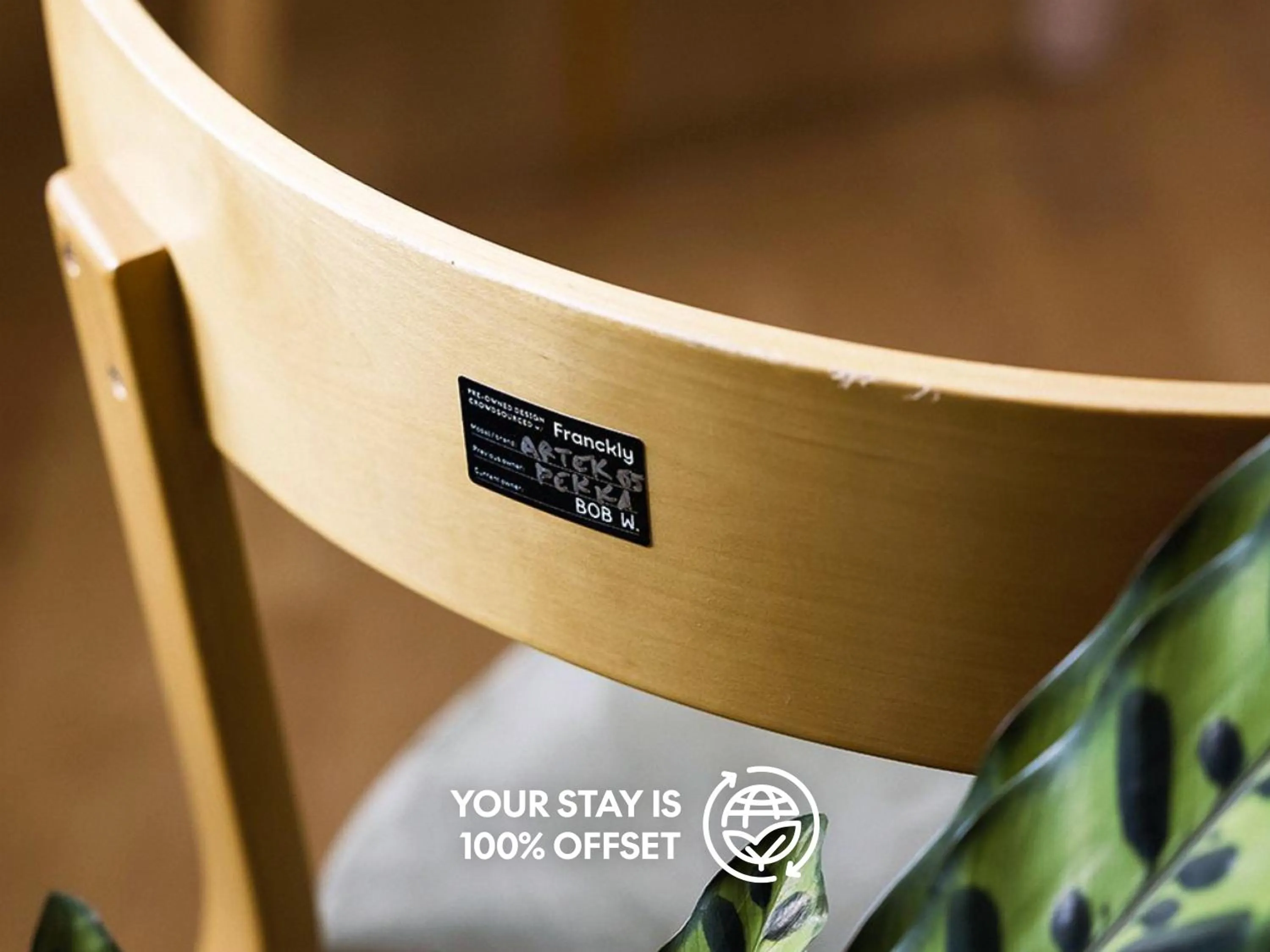 Decorative detail in Bob W Oosterpark