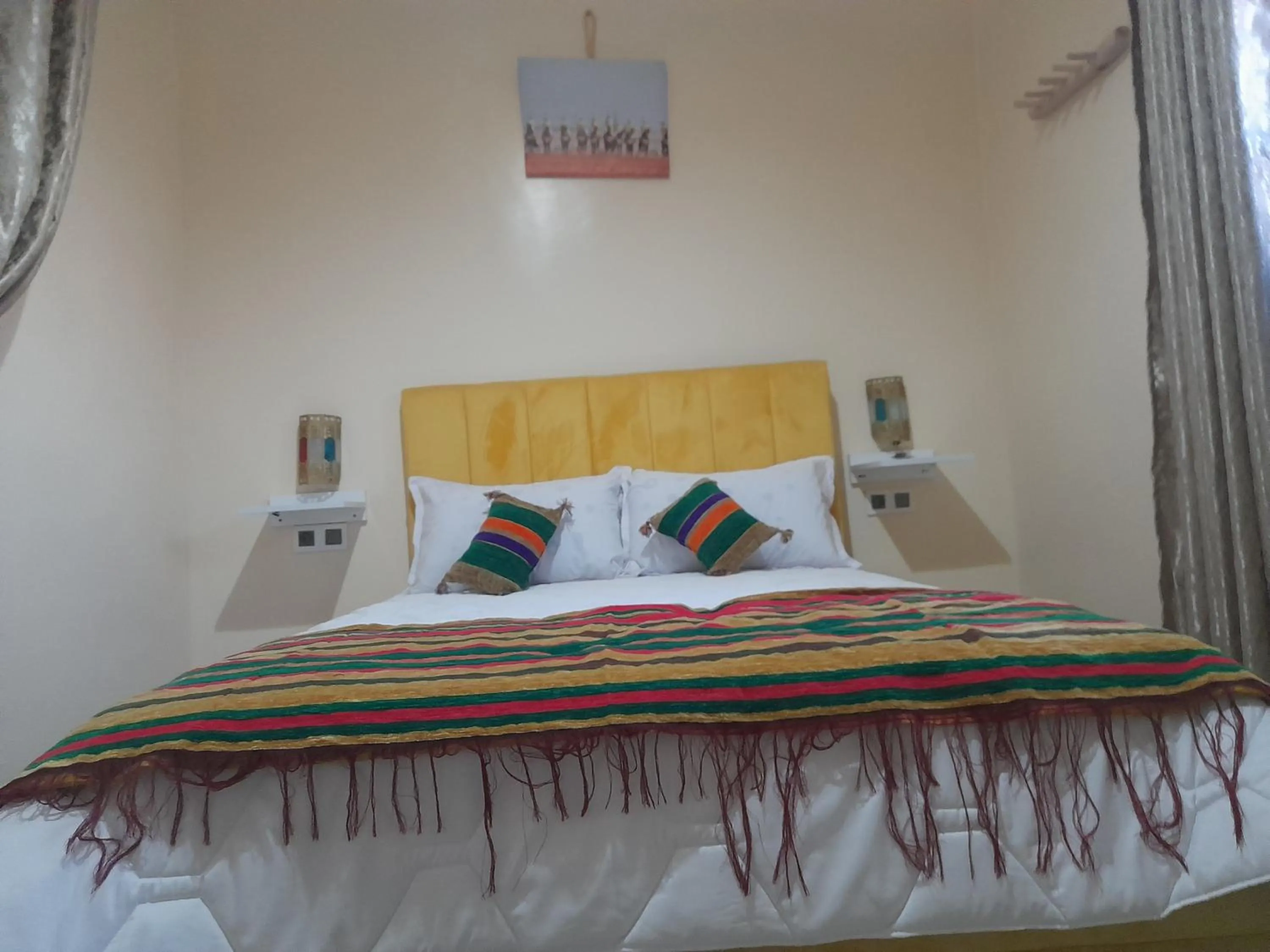 Bed in Hotel Mentaga