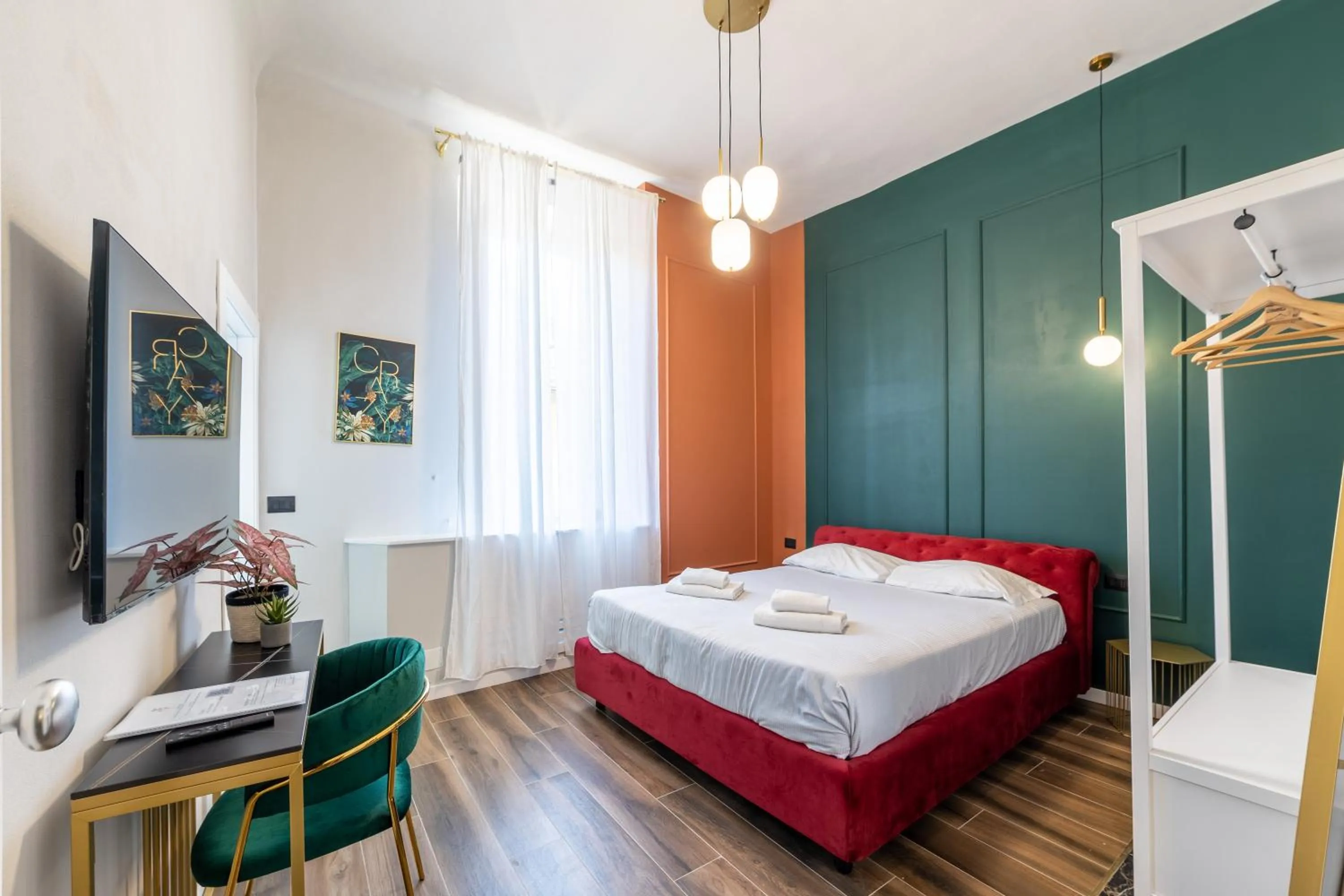 Bedroom, Bed in Romantic Room Duomo