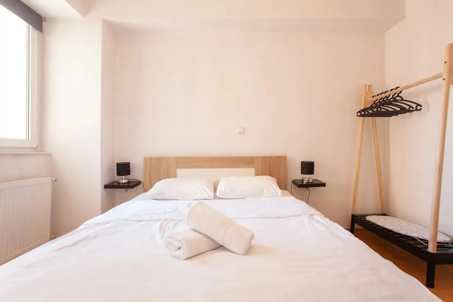 Bedroom, Bed in Urban Serviced Apartments